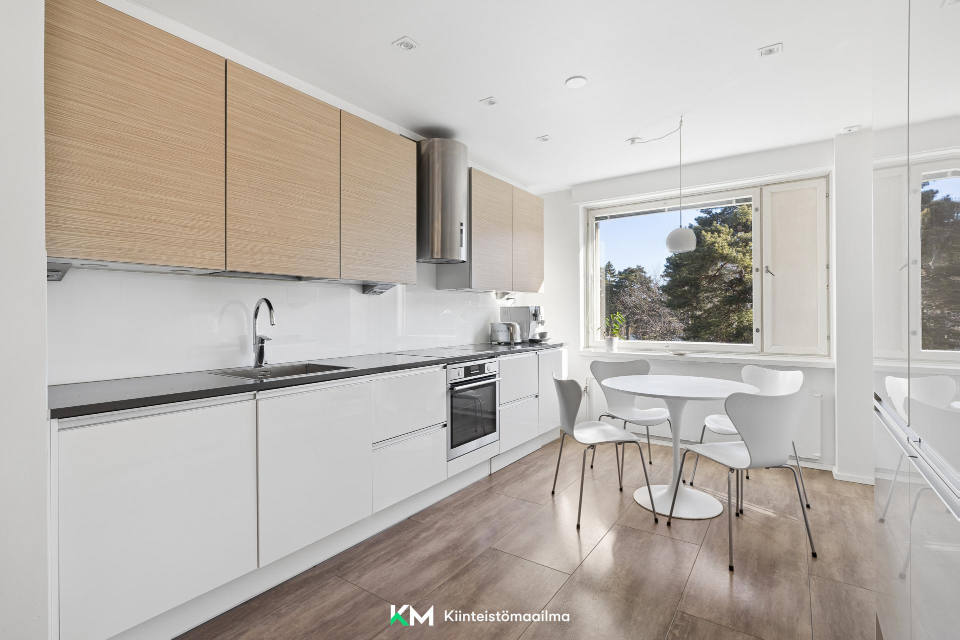 Katajaharjuntie 22, Lauttasaari, Helsinki