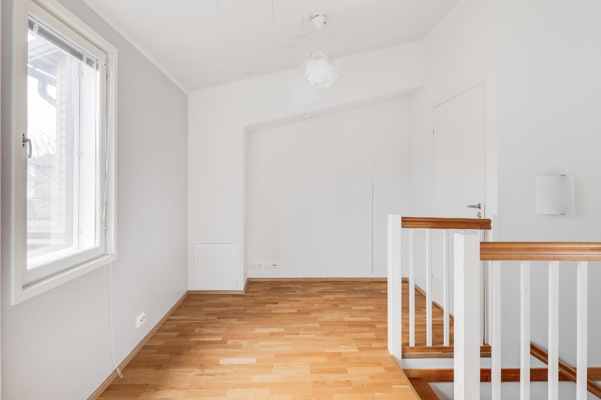 Taikurintie 2, Ilola, Vantaa