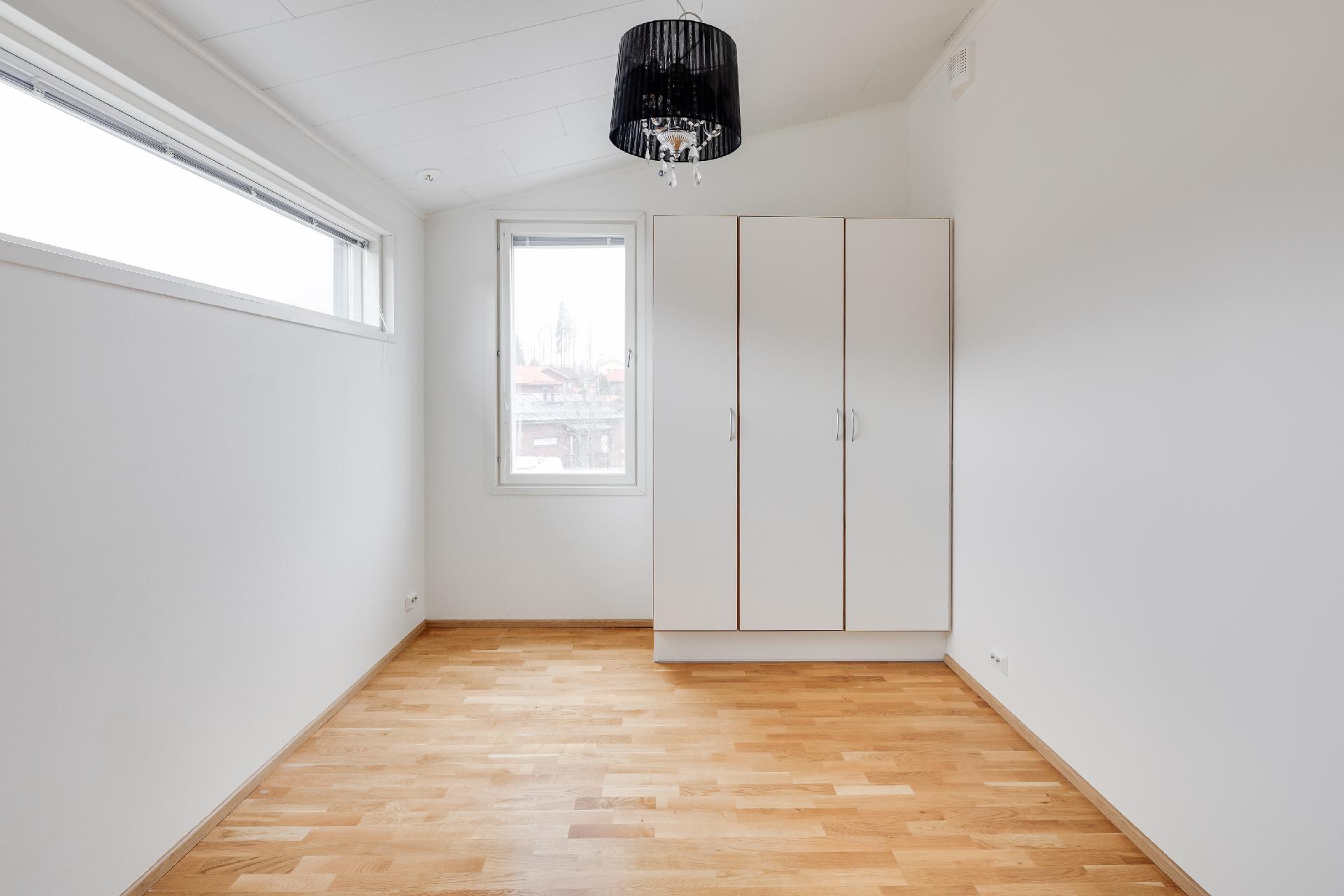 Taikurintie 2, Ilola, Vantaa