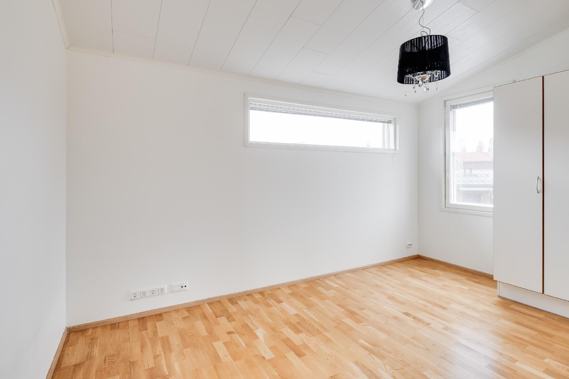 Taikurintie 2, Ilola, Vantaa