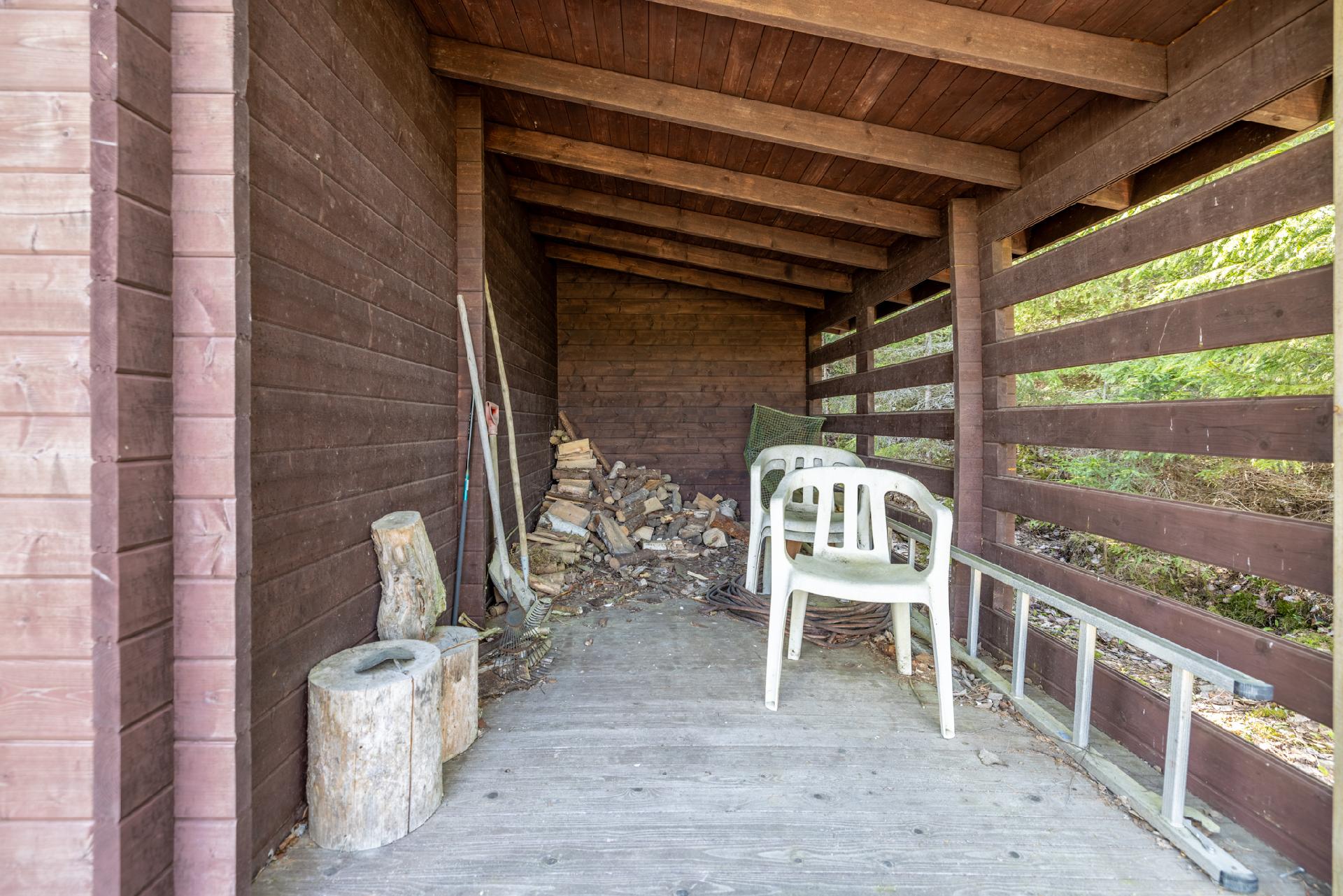 Utrunniementie 162, Kangasniemi