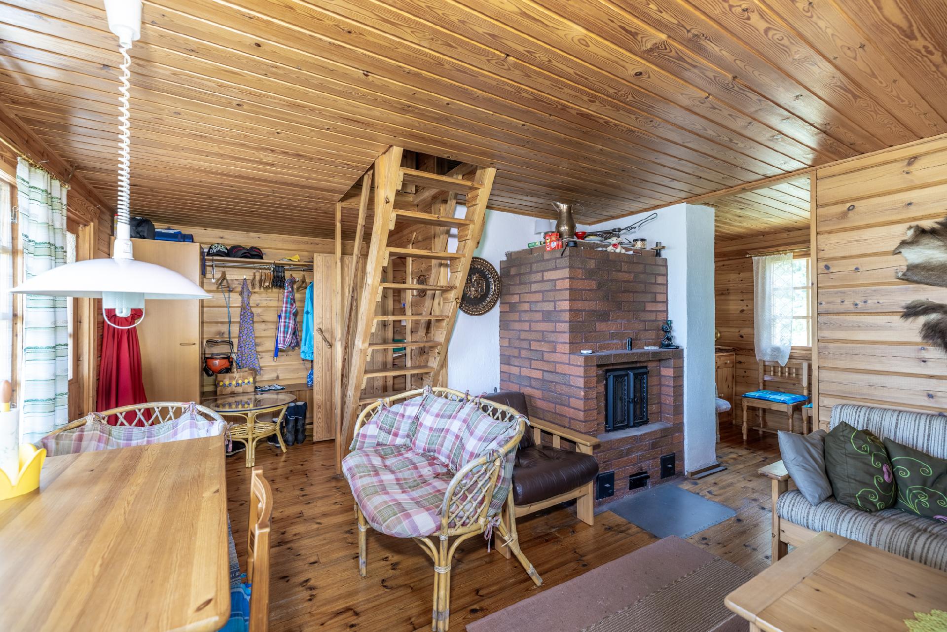 Utrunniementie 162, Kangasniemi