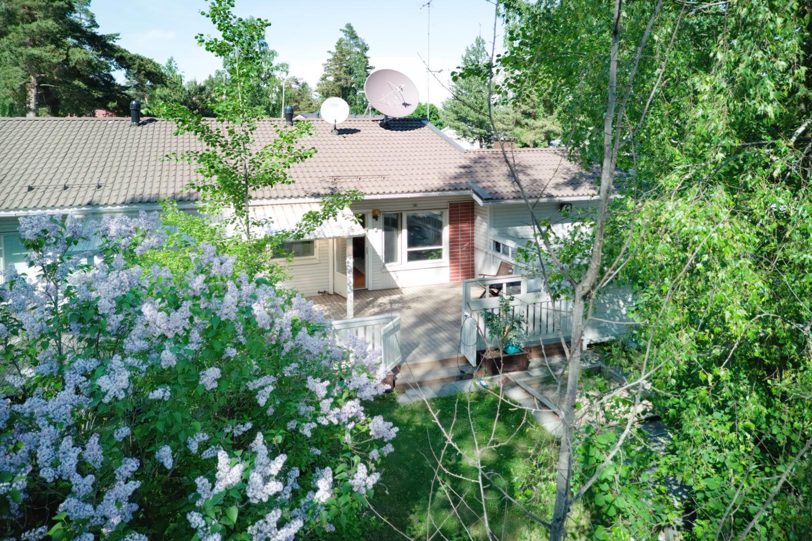 Kuoppatie 4, Ruskeasanta, Vantaa