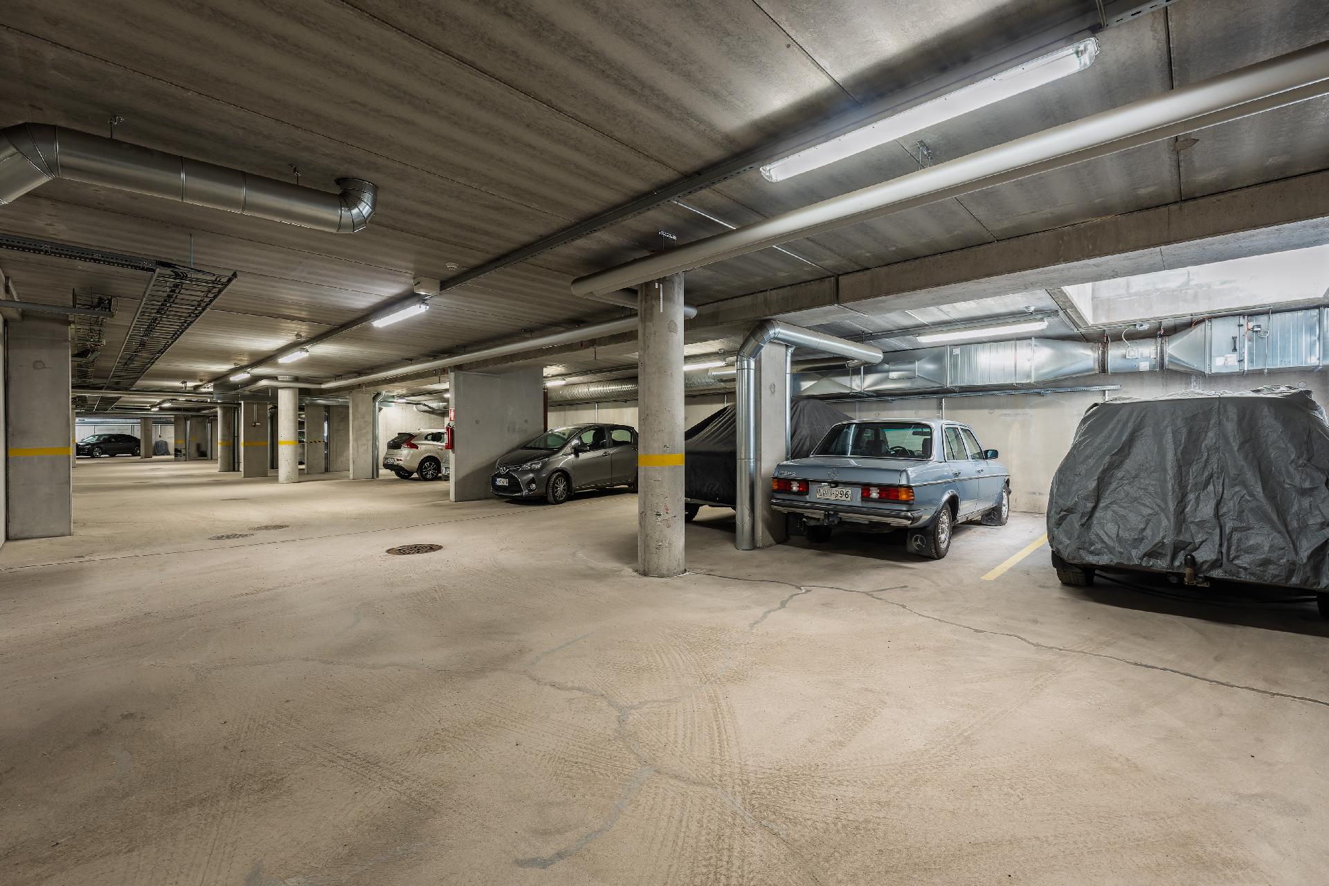 Amiraalin puistotie 6, Espoonlahti, Espoo