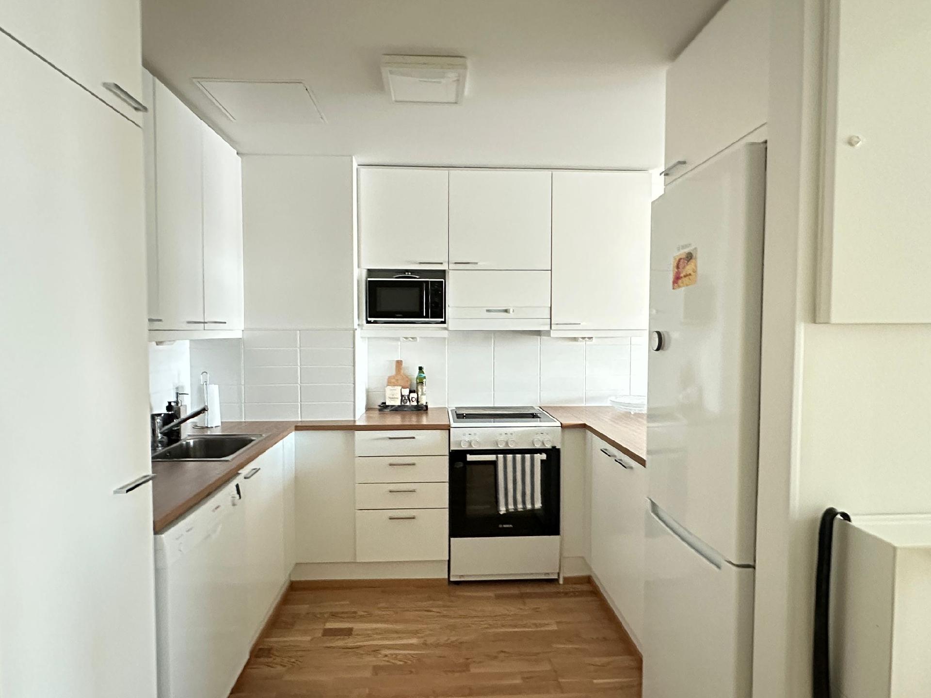 Rautatienkatu 19, Keskusta, Oulu