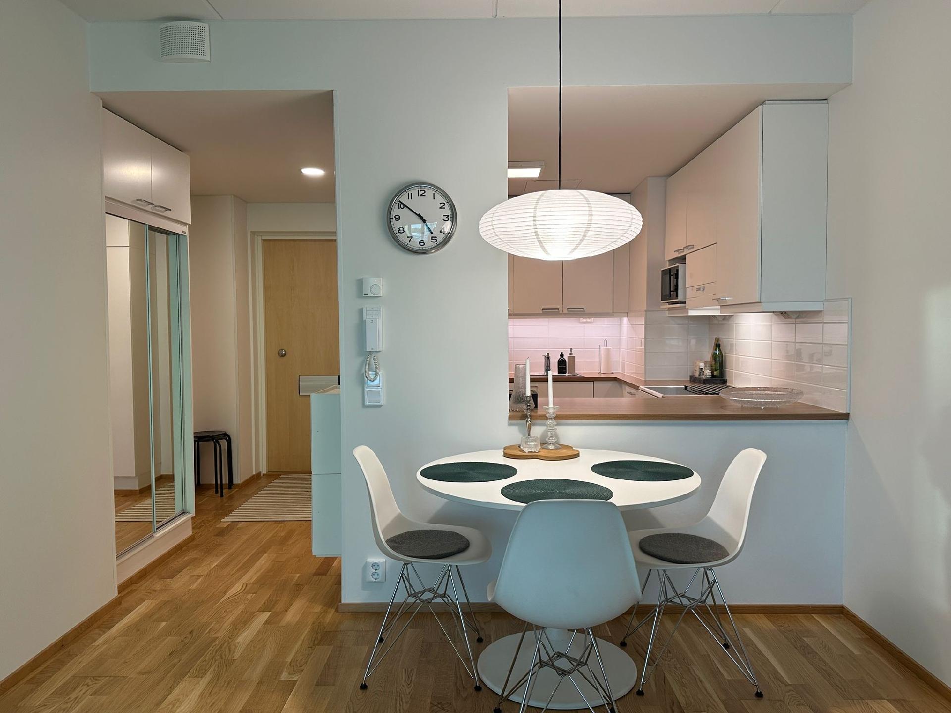 Rautatienkatu 19, Keskusta, Oulu