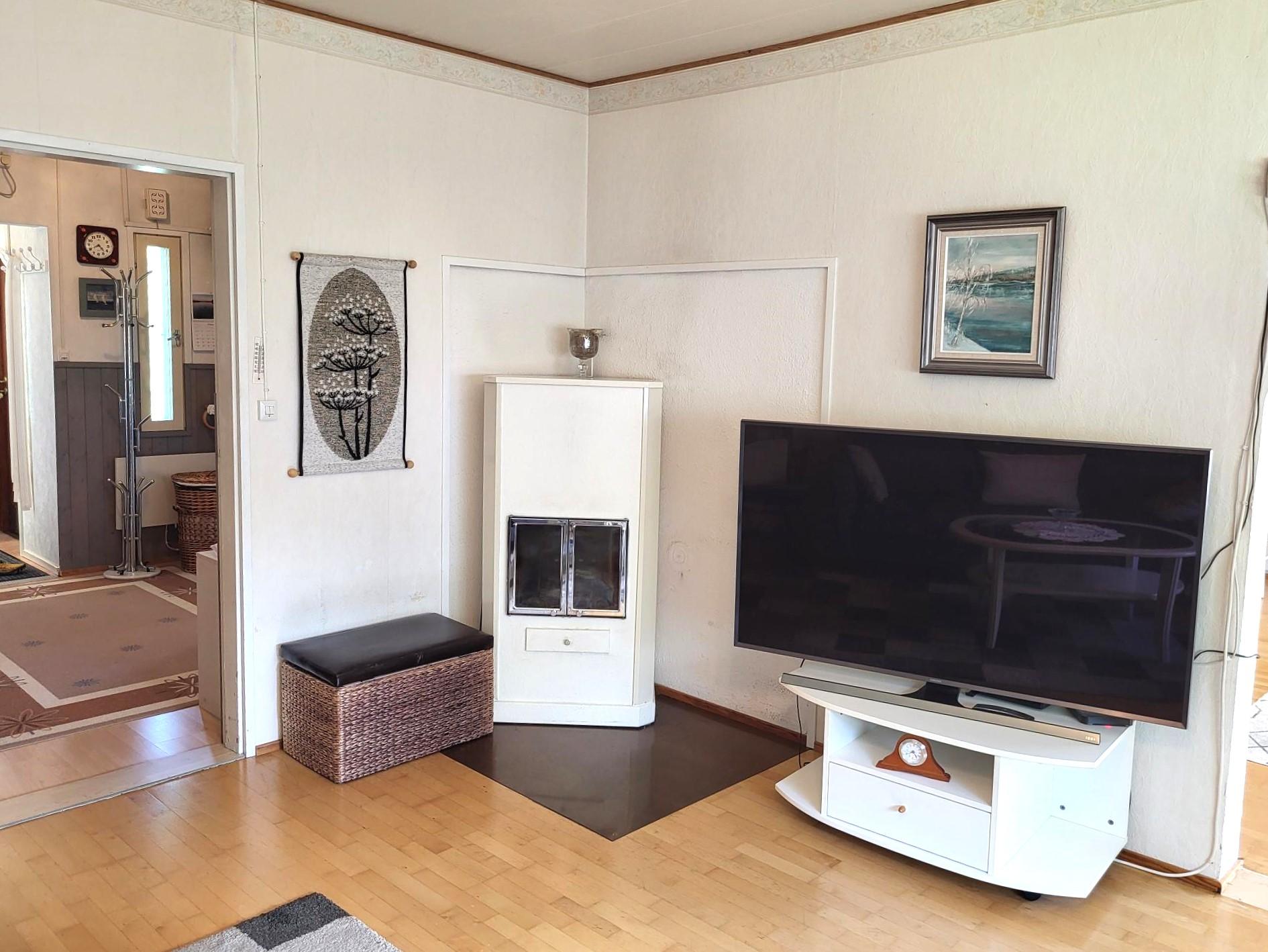 Tiukutie 16, Kausala, Iitti