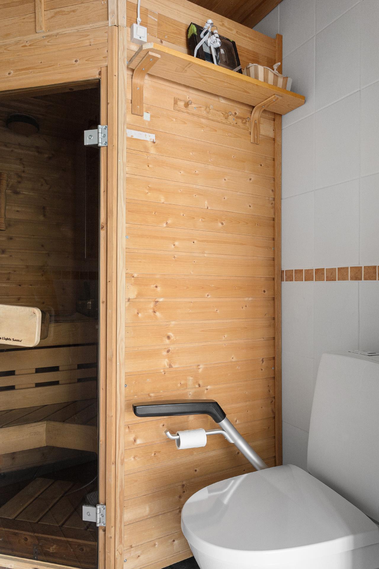 Tiukutie 16, Kausala, Iitti