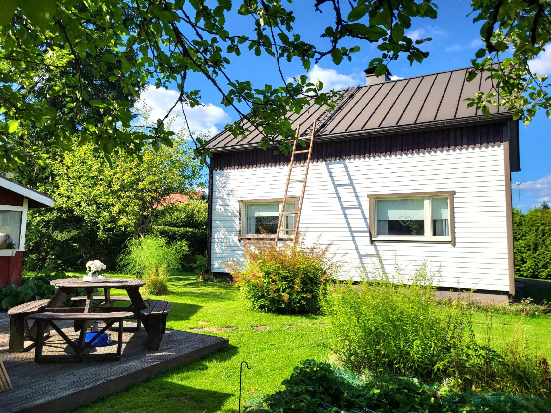 Tiukutie 16, Kausala, Iitti