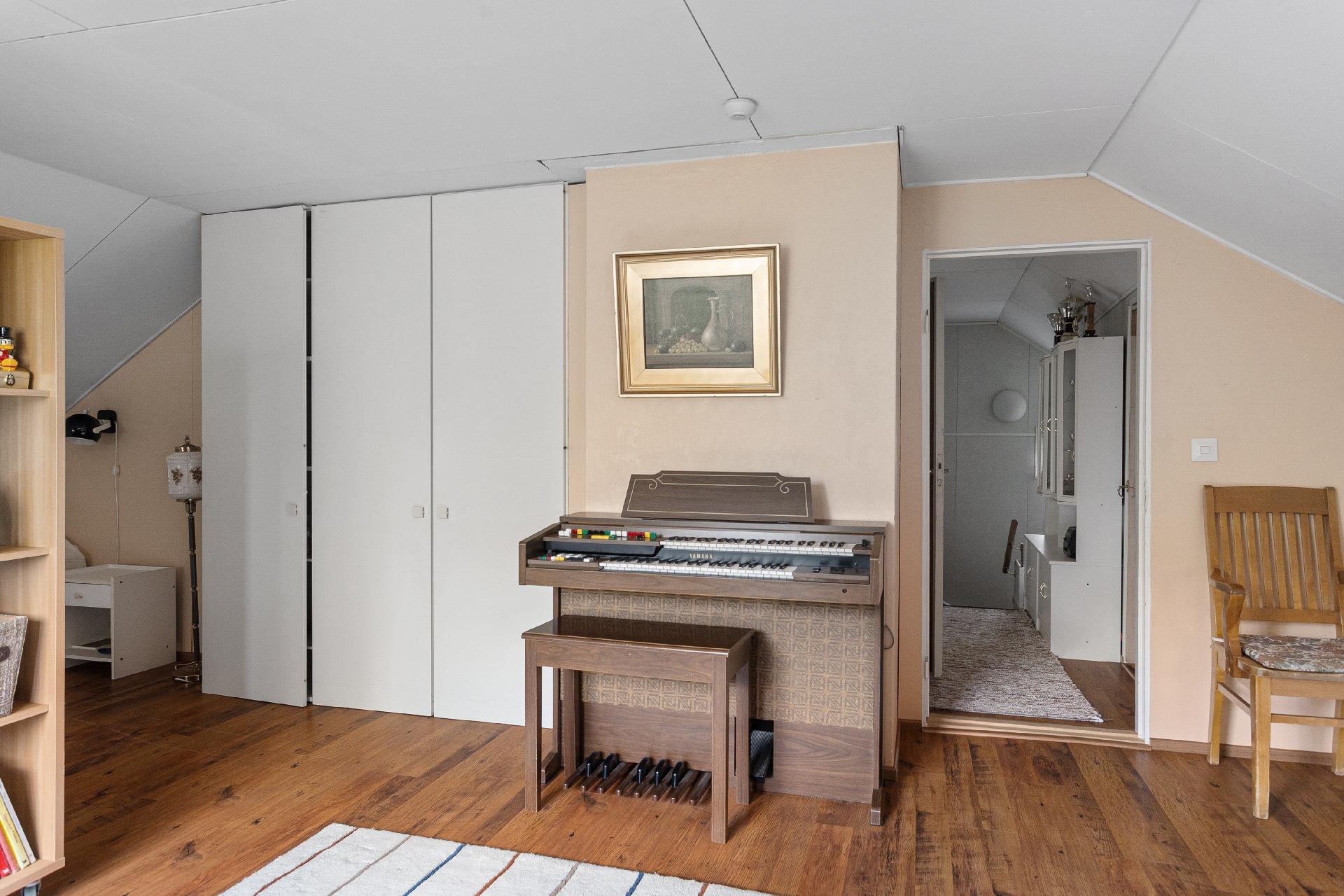 Tiukutie 16, Kausala, Iitti