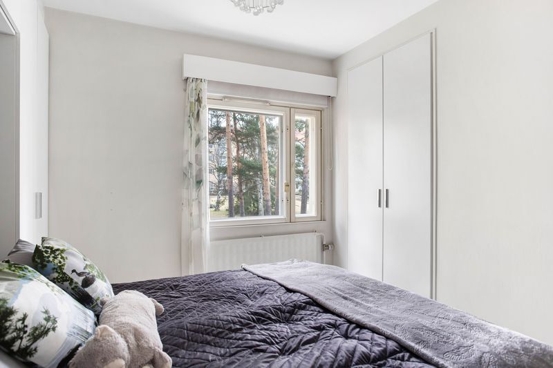 Ohjaajantie 26, Pohjois-Haaga, Helsinki
