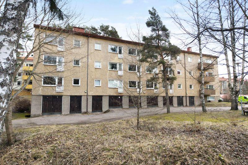 Ohjaajantie 26, Pohjois-Haaga, Helsinki