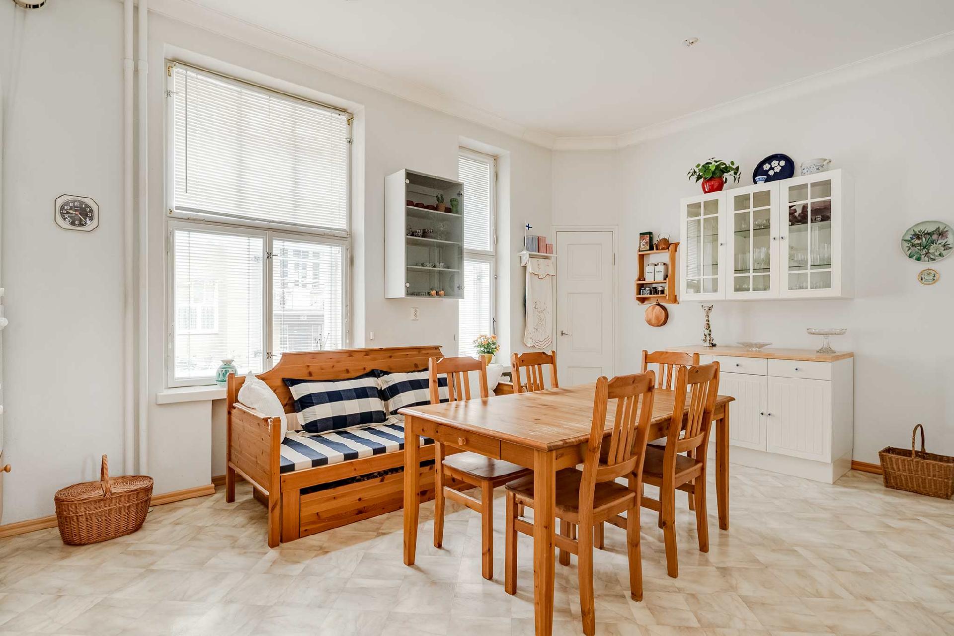 Siukolankatu 1, Juhannuskylä, Tampere