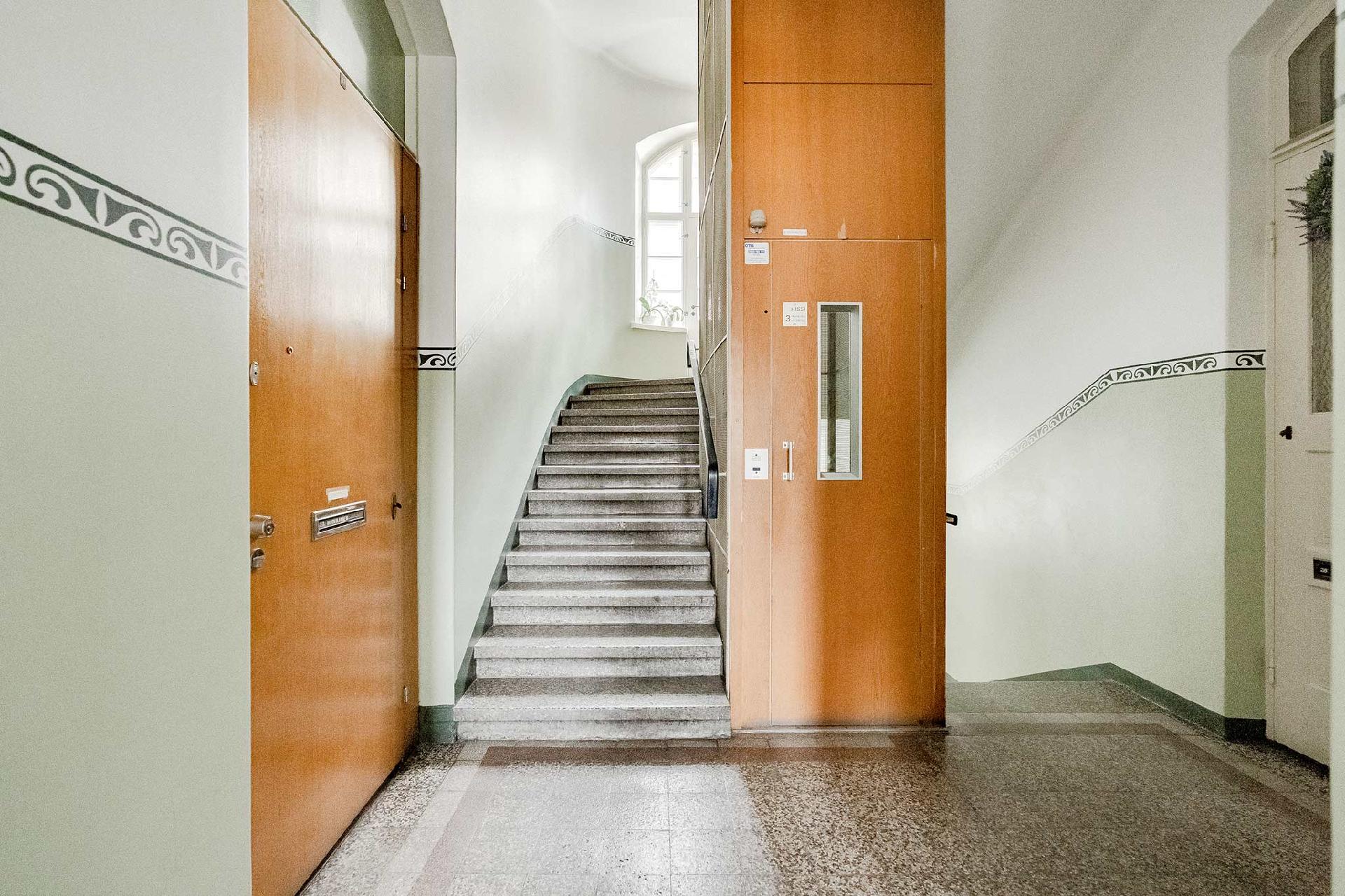 Siukolankatu 1, Juhannuskylä, Tampere