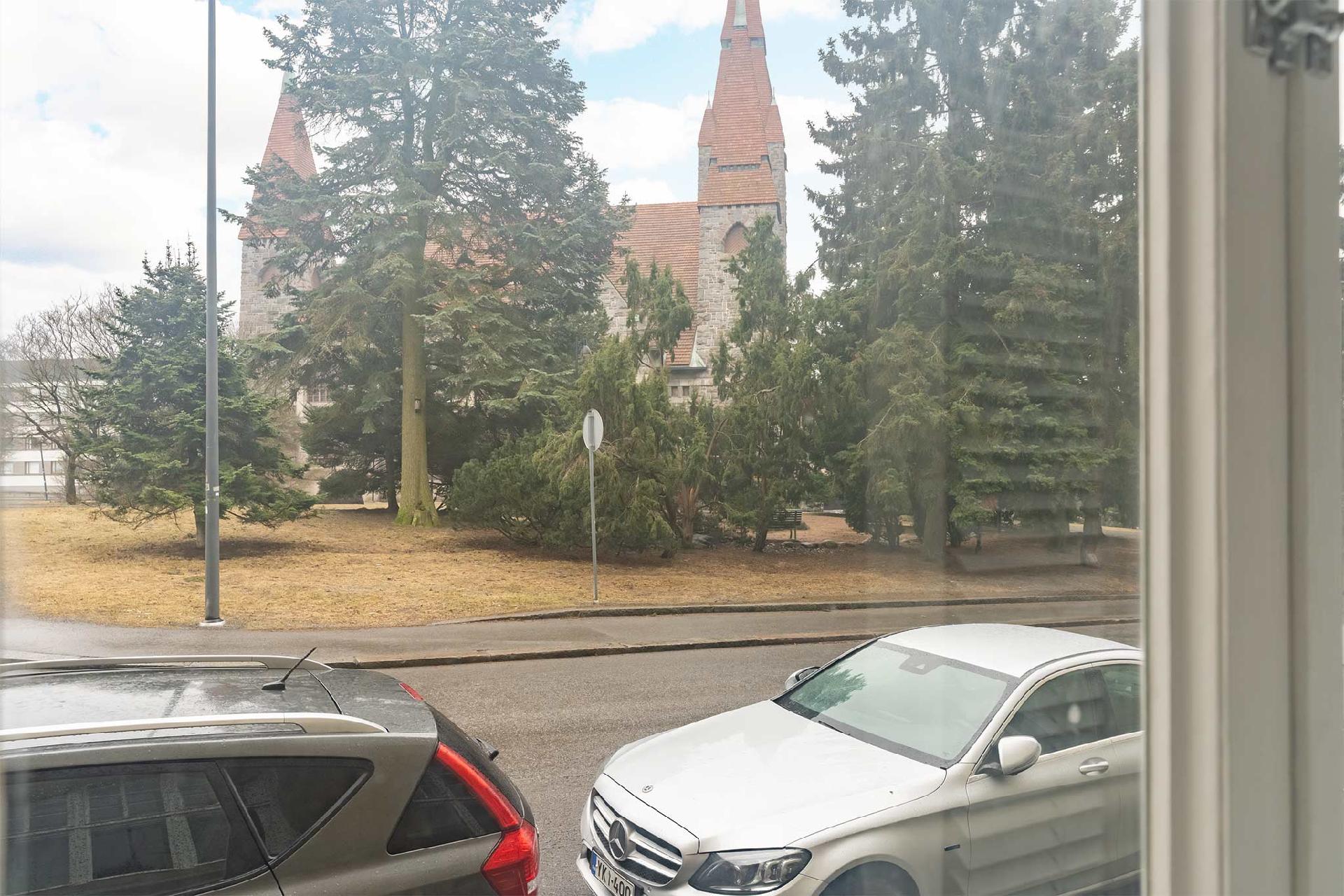 Siukolankatu 1, Juhannuskylä, Tampere