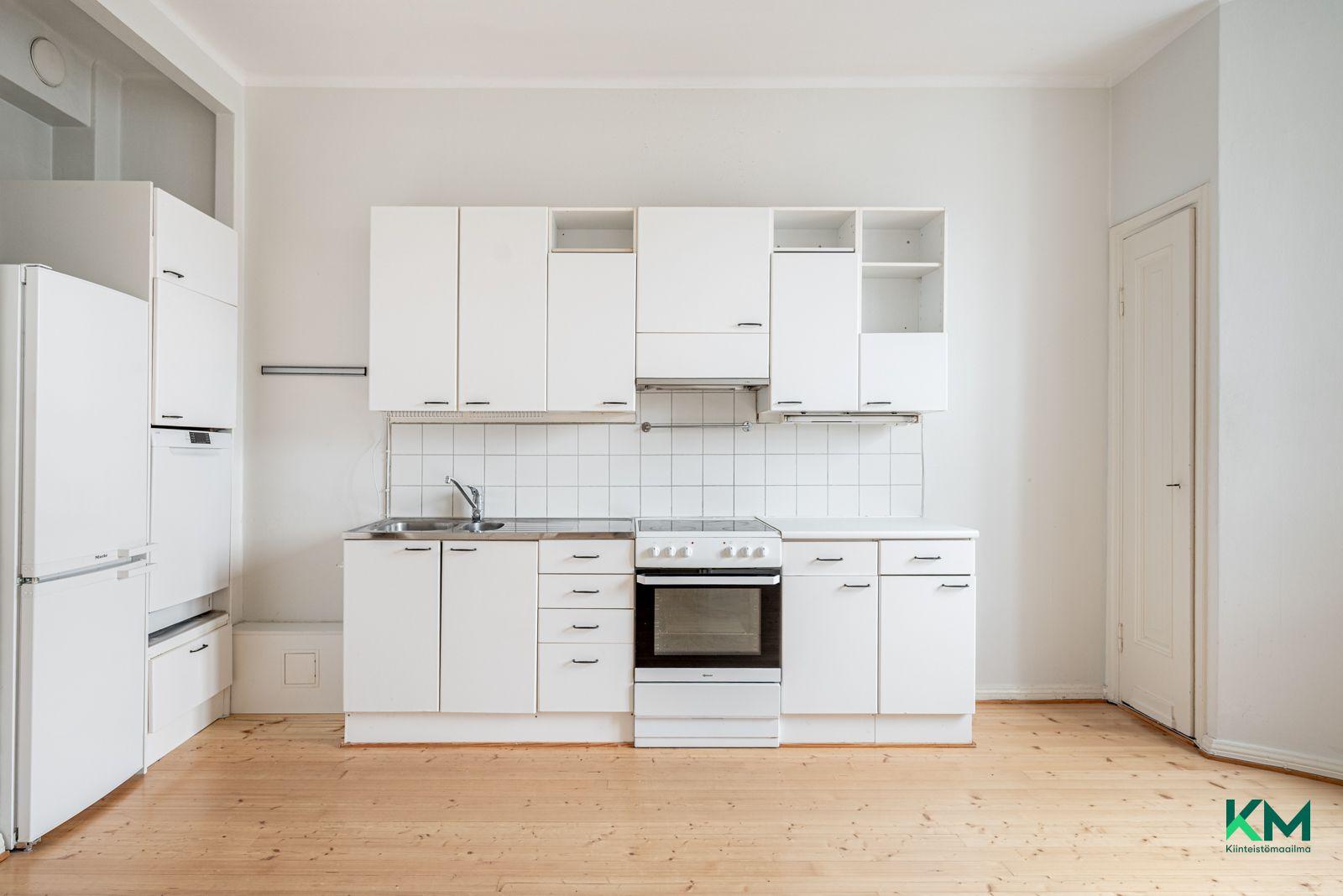 Laivurinkatu 33, Ullanlinna, Helsinki