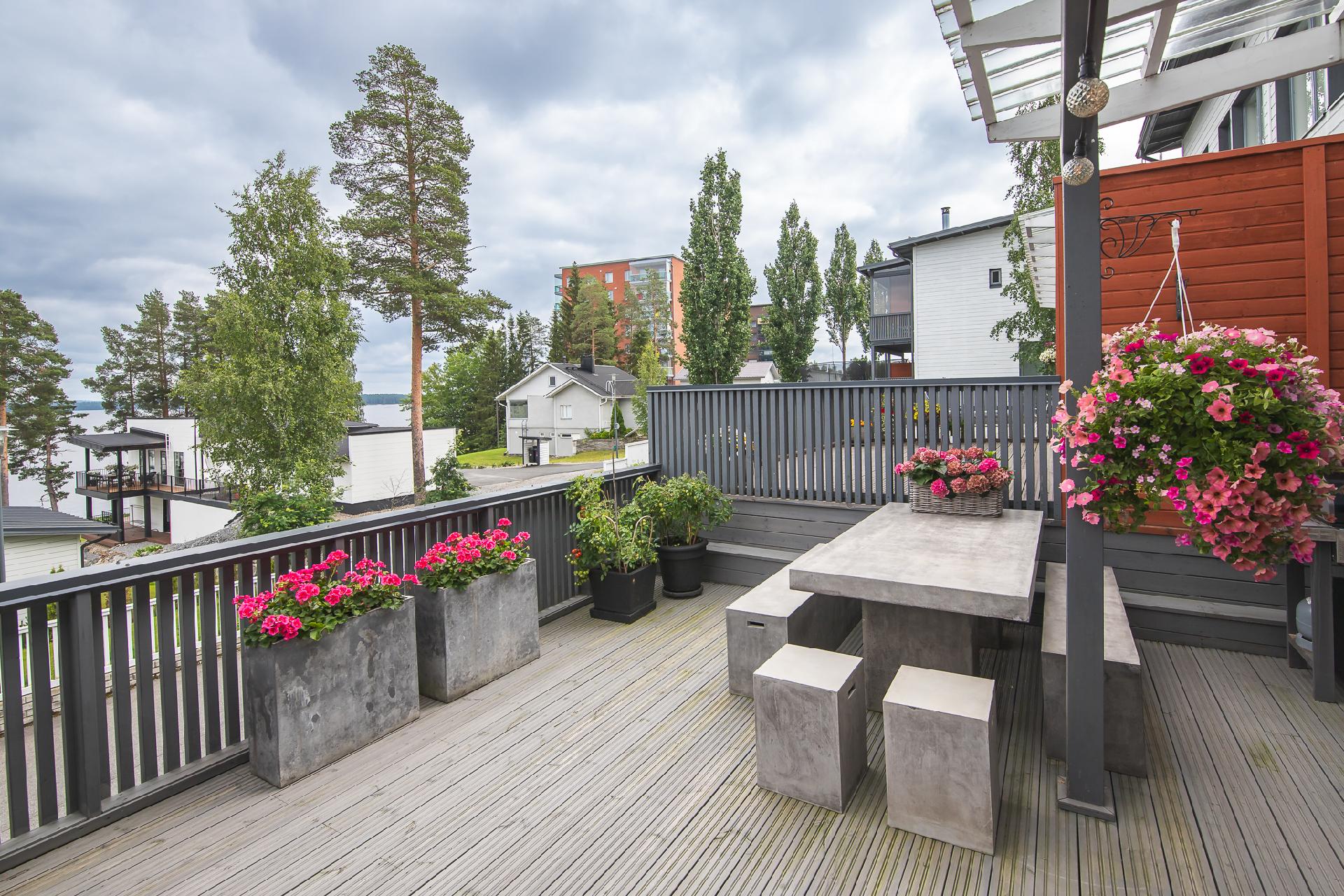 Kotilokatu 11, Saaristokaupunki, Kuopio