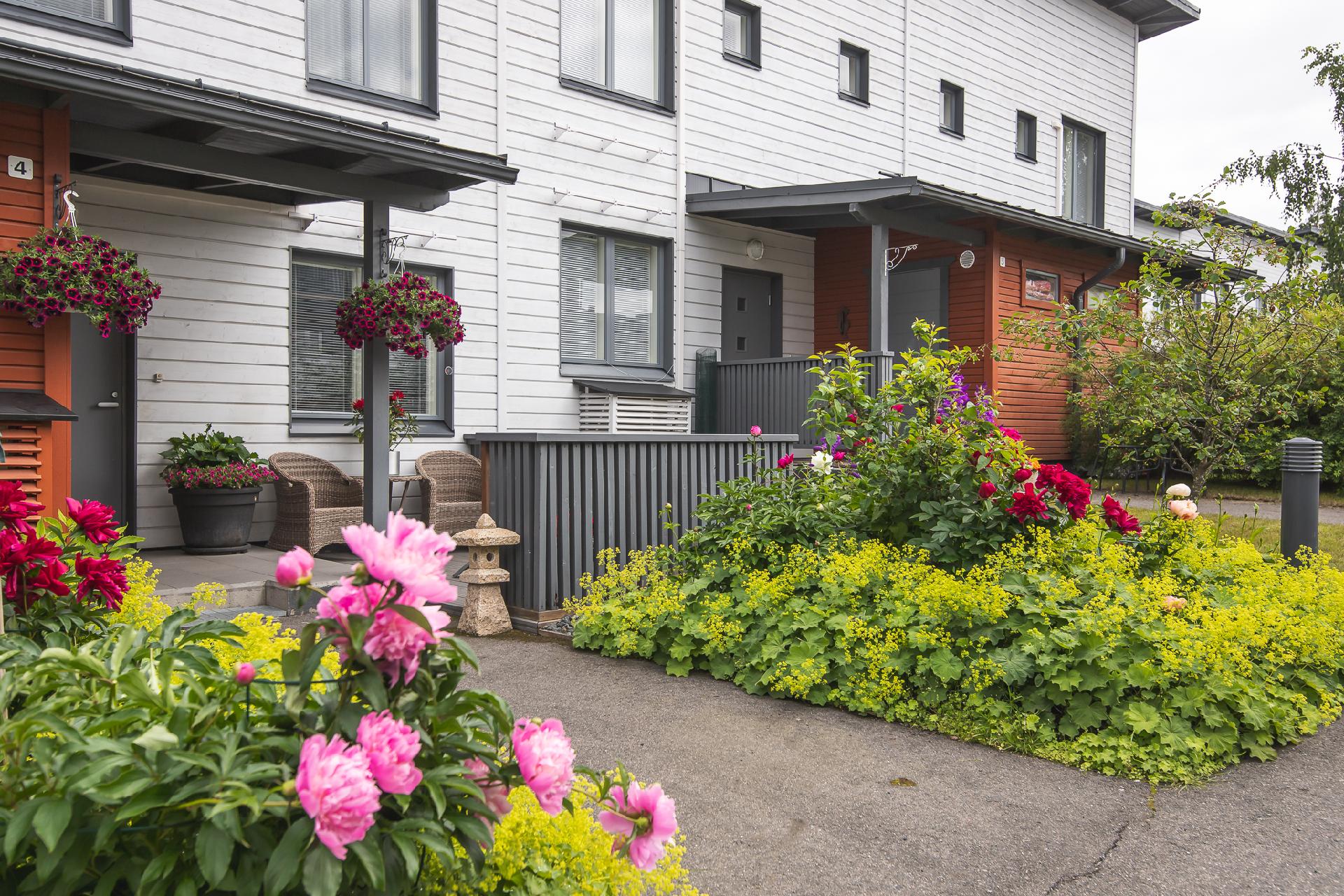 Kotilokatu 11, Saaristokaupunki, Kuopio