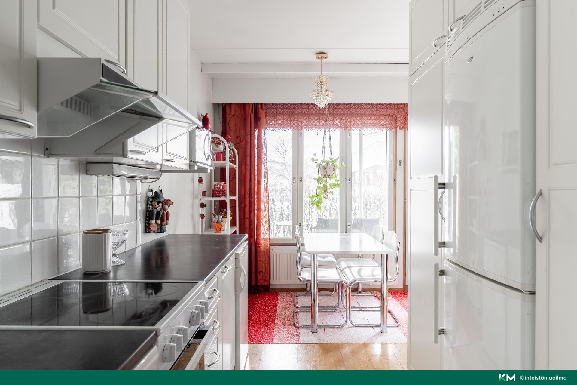 Lauhatie 1, Viertola, Vantaa