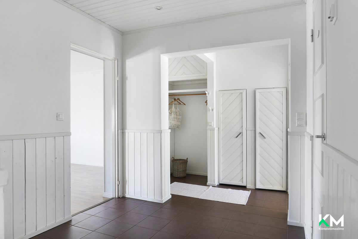 Österbyntie 16, Tammisaari, Raasepori