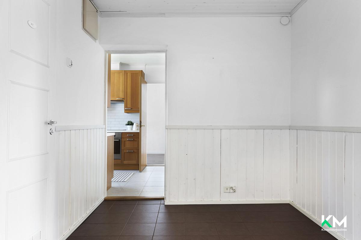 Österbyntie 16, Tammisaari, Raasepori