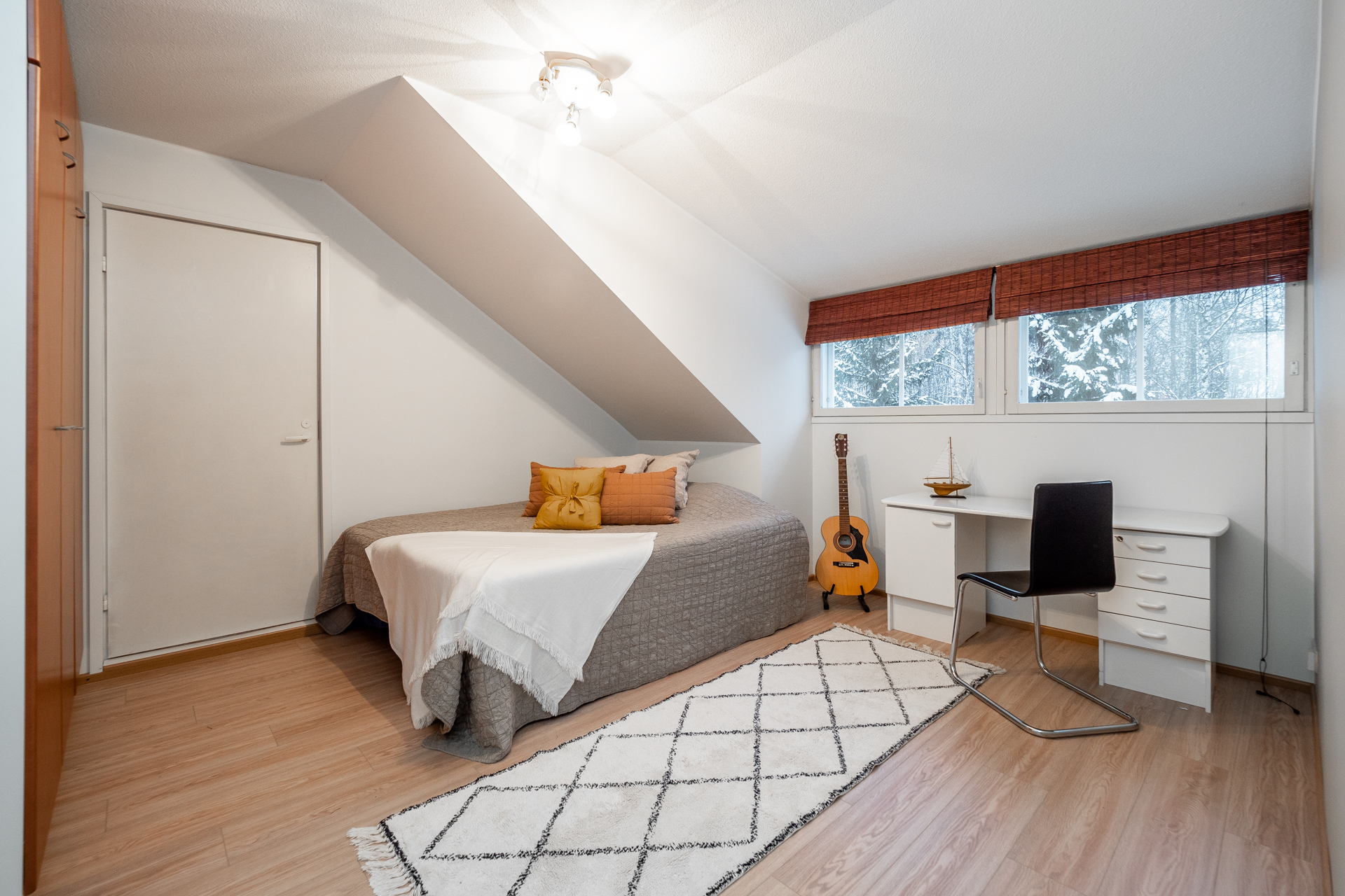 Kultasirkuntie 23, Oulunlahti, Oulu