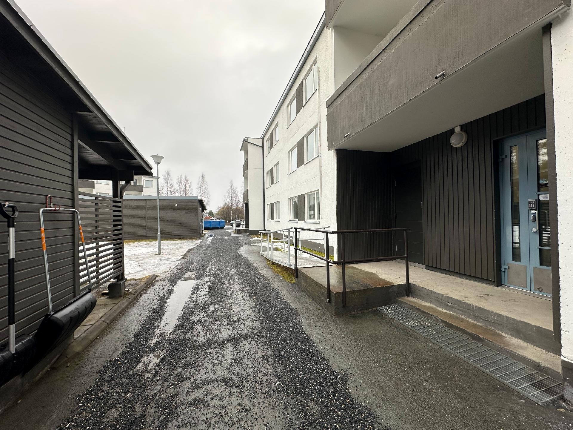 Järvitie 6, Puolivälinkangas, Oulu