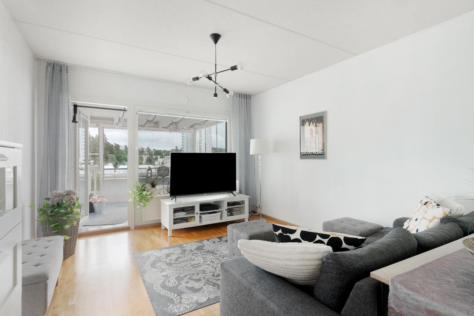 Merivalkama 12, Kivenlahti, Espoo