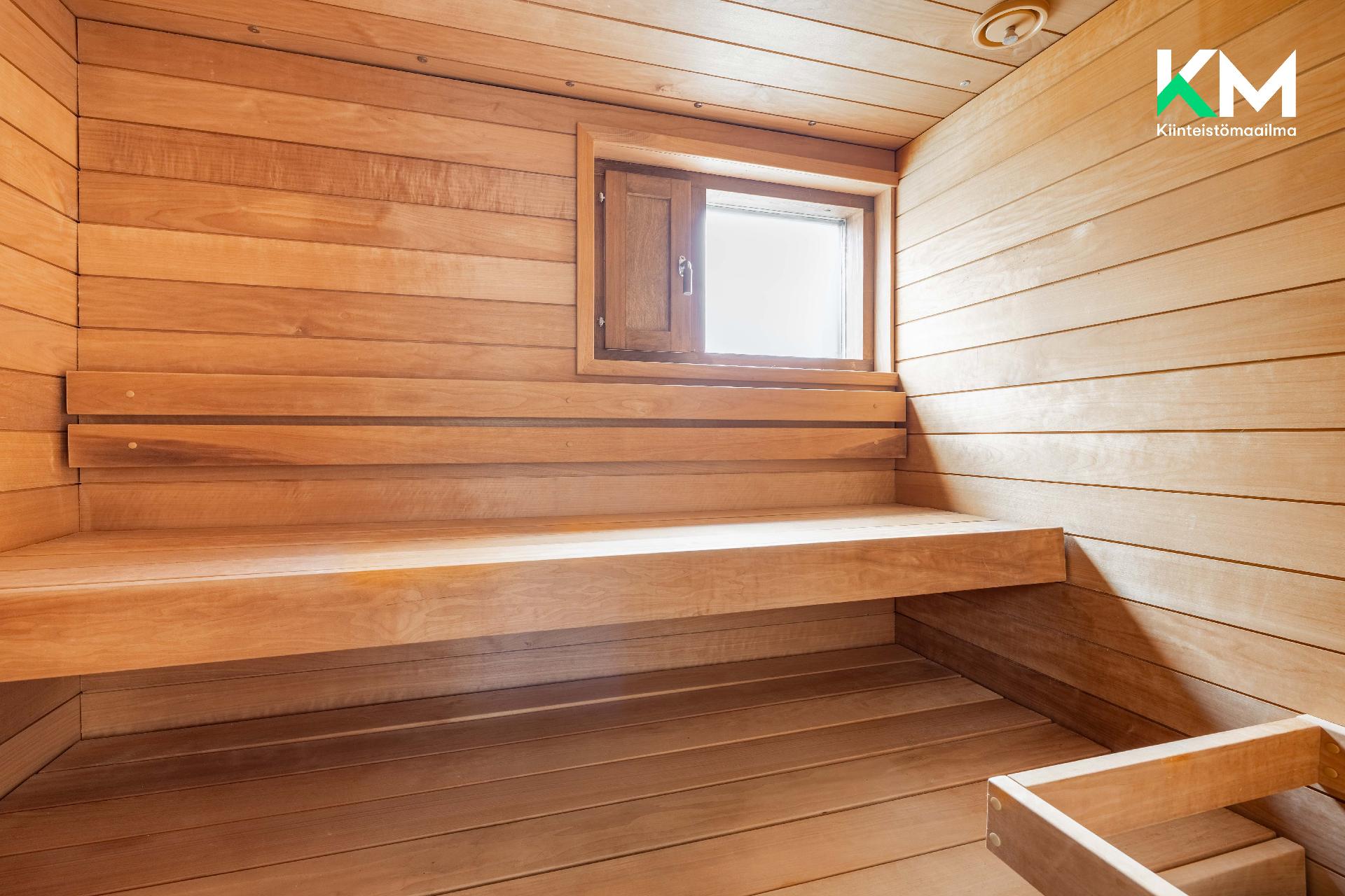 Hiirivuorenkuja 3, Ylästö, Vantaa