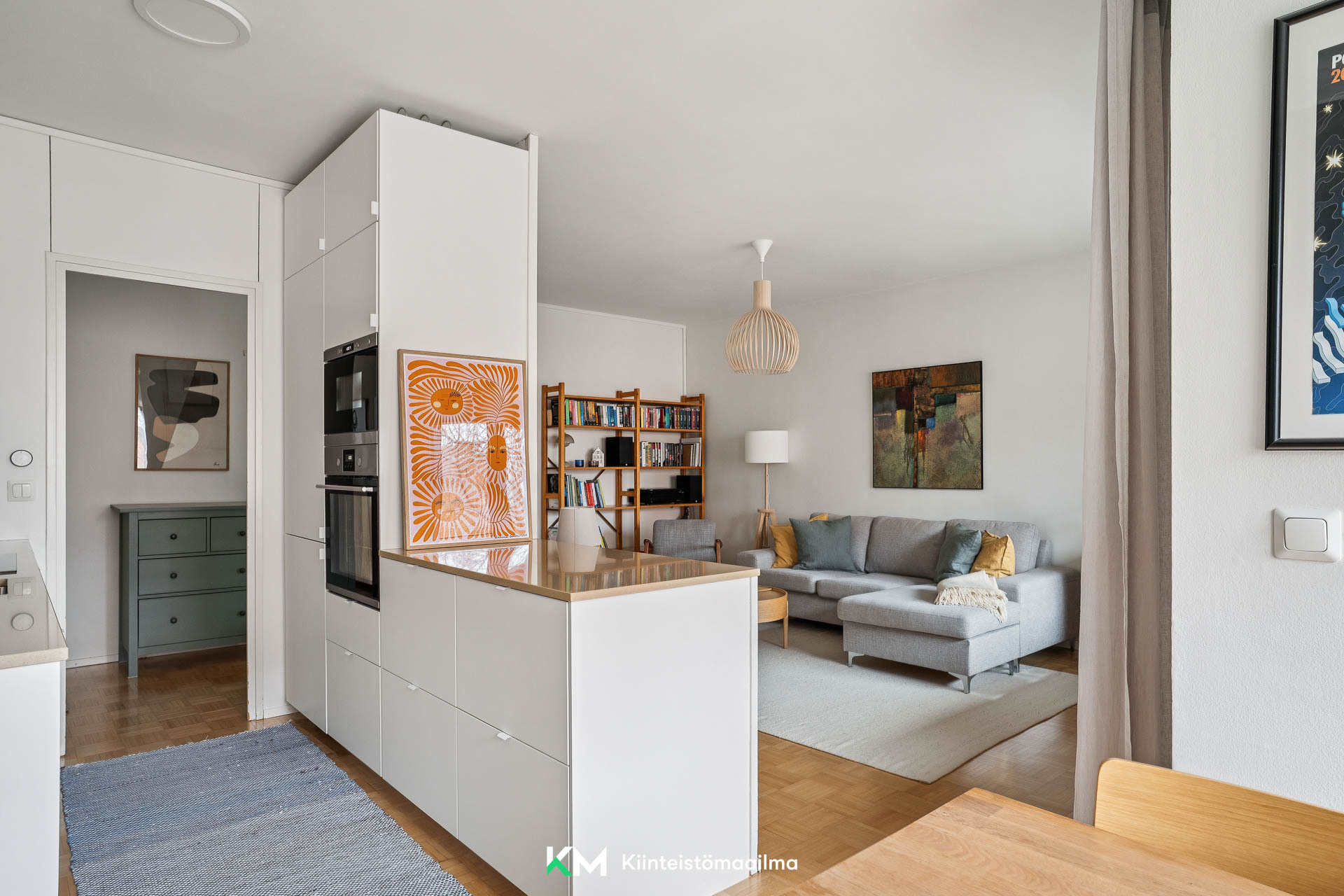 Ukonvaaja 1, Pohjois-Tapiola, Espoo