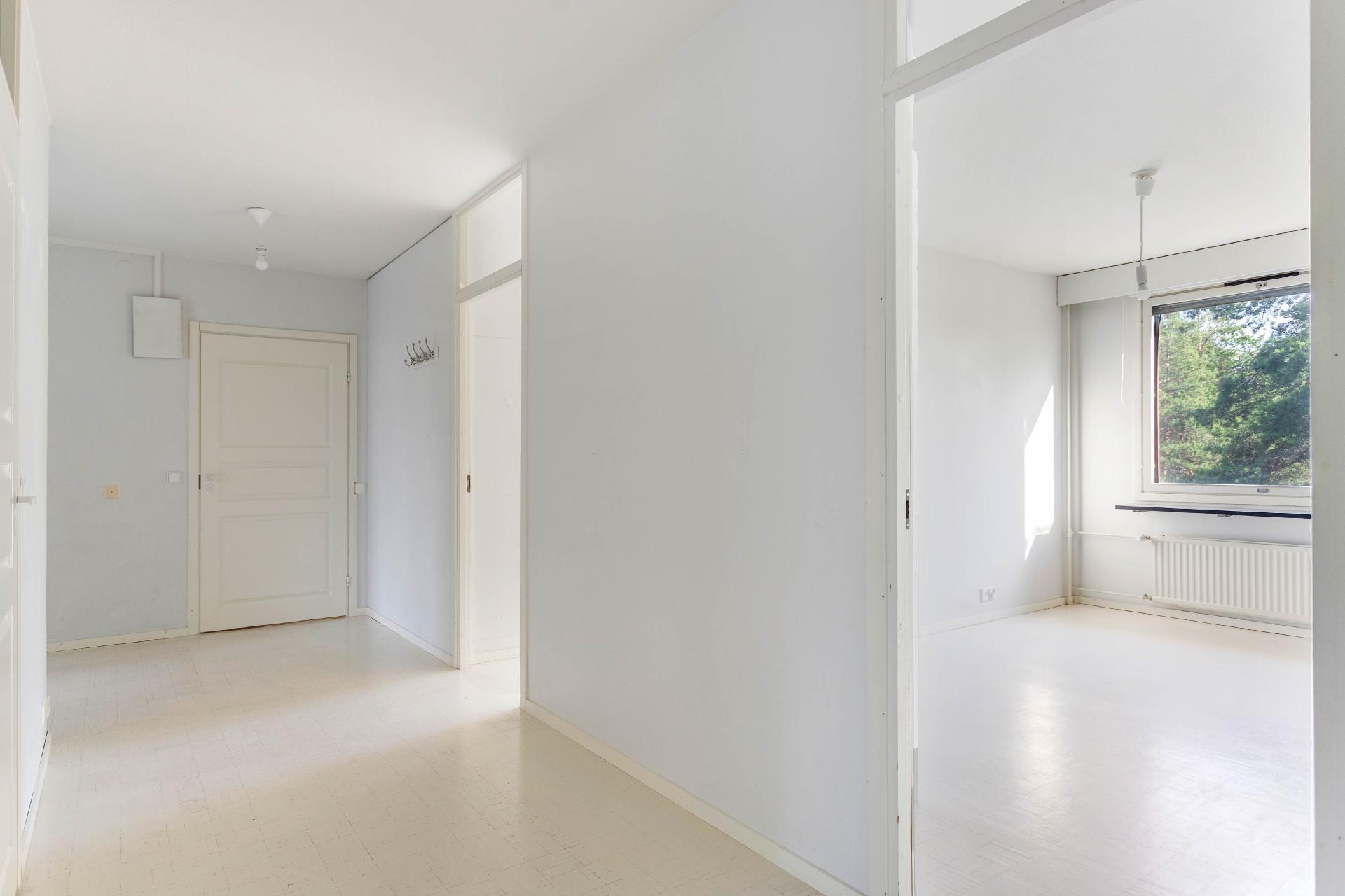 Aallonhuippu 3, Kivenlahti, Espoo