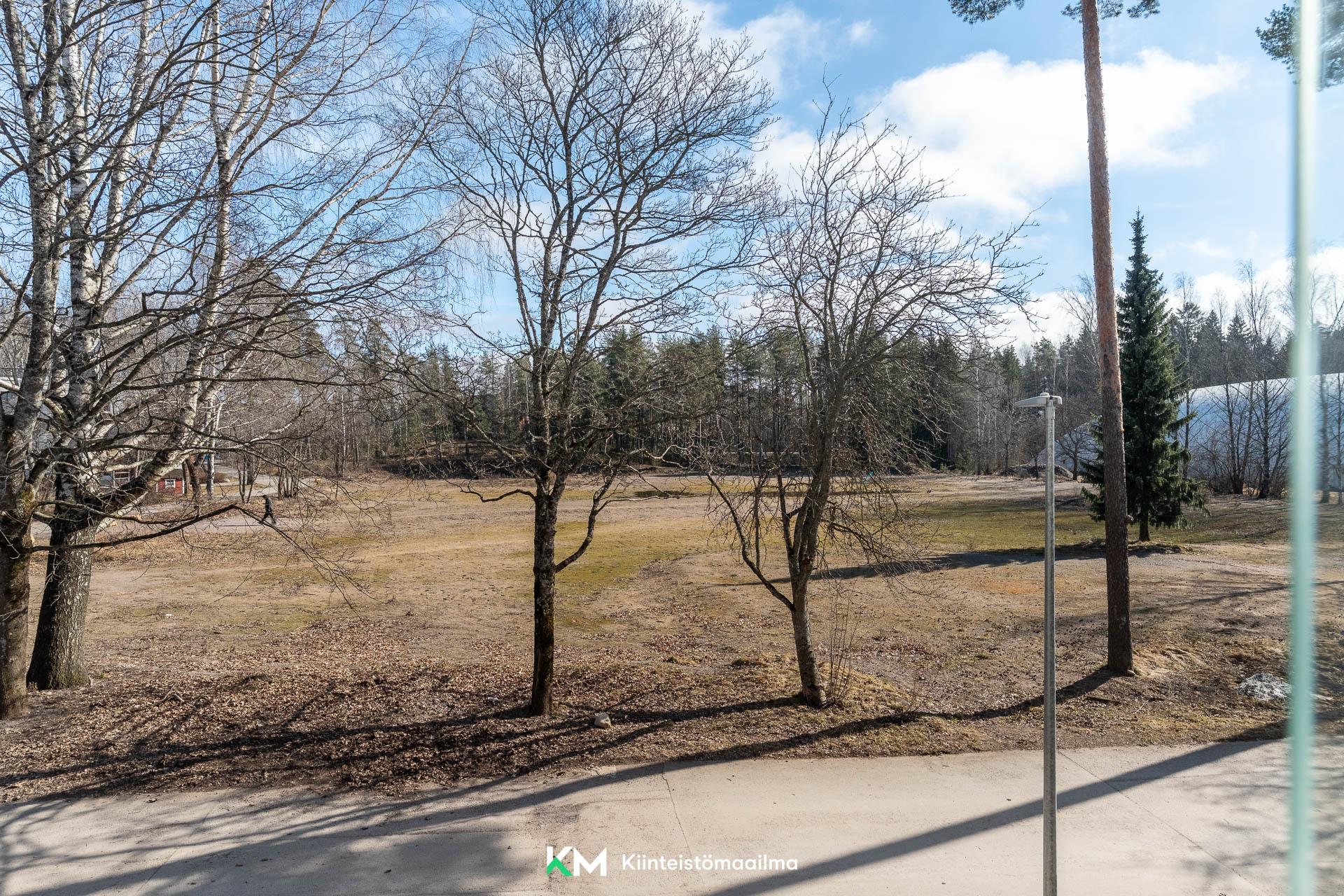 Kalteentie 4, Suurmetsä, Helsinki