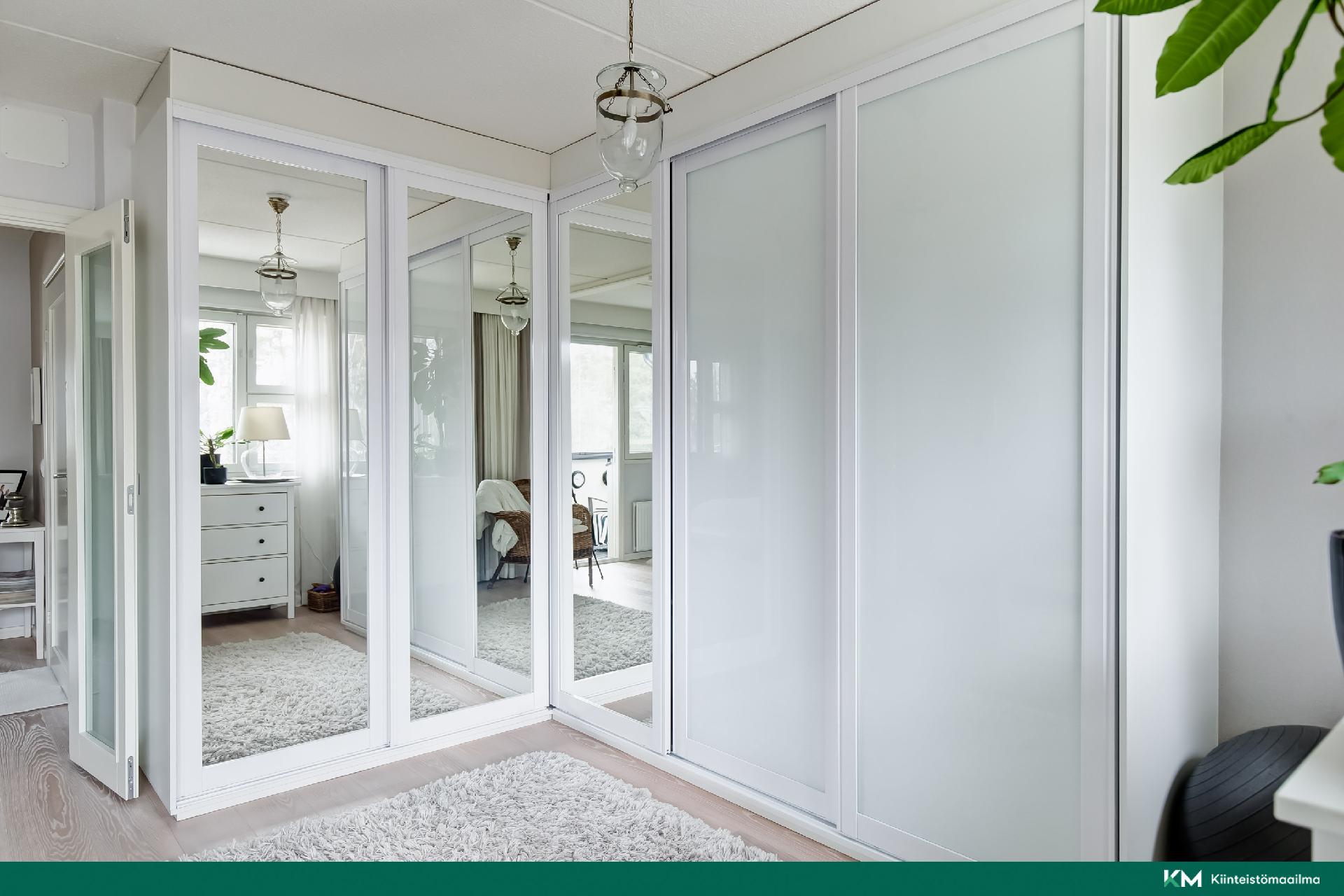 Lielahdenkatu 40, Lentävänniemi, Tampere