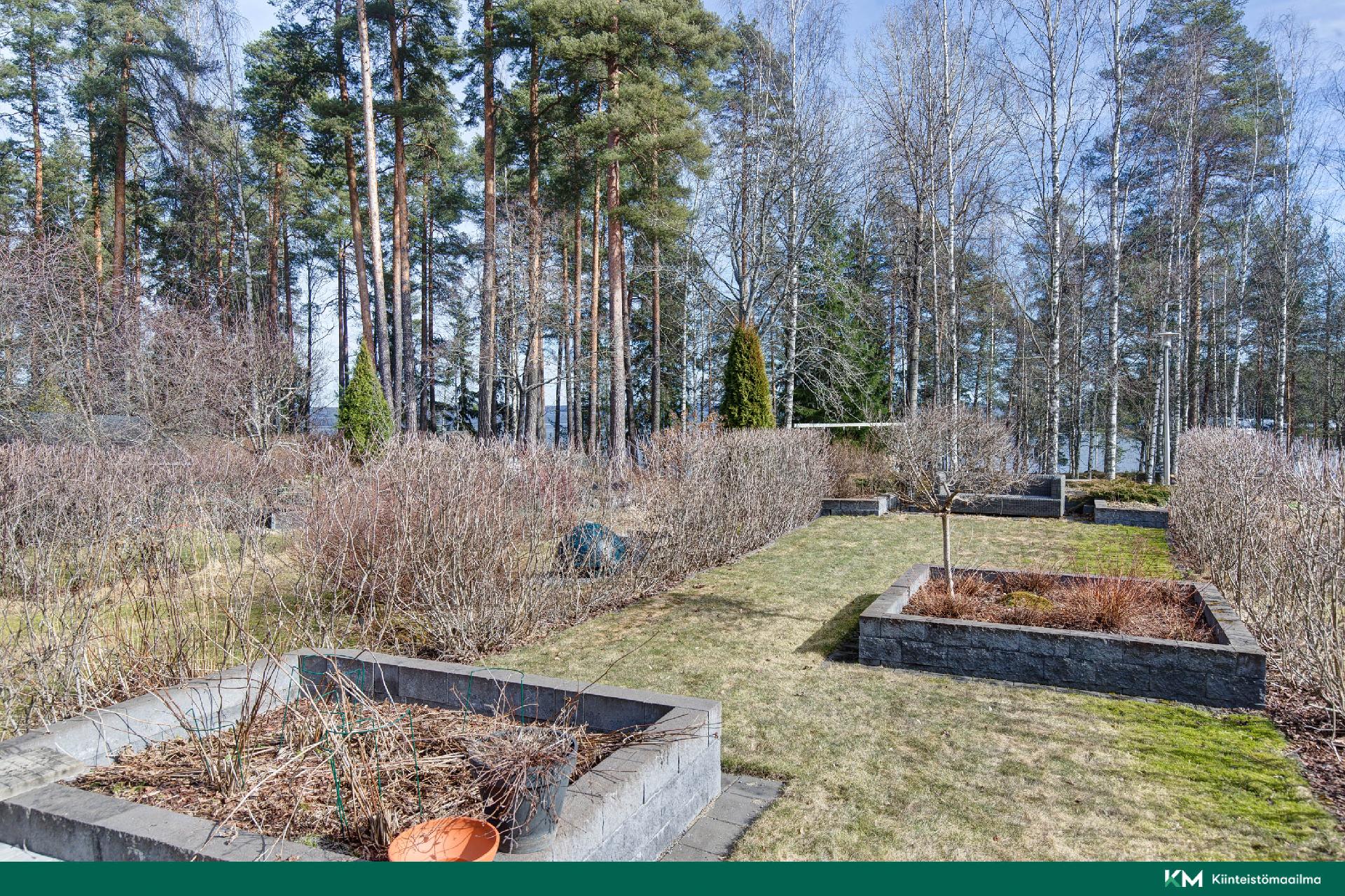 Lielahdenkatu 40, Lentävänniemi, Tampere