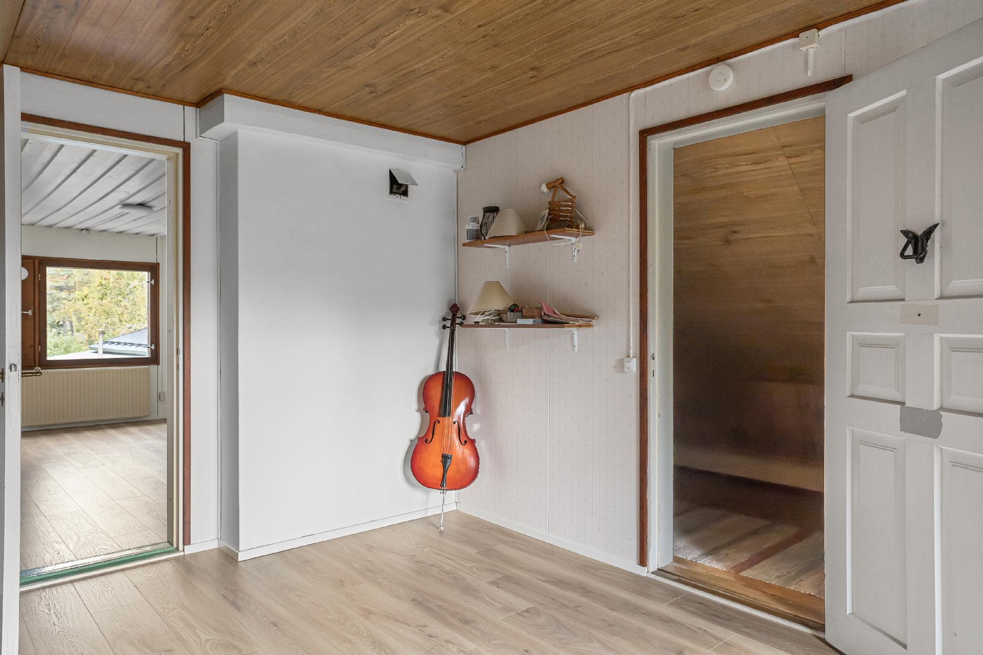 Yläkerran makuuhuone