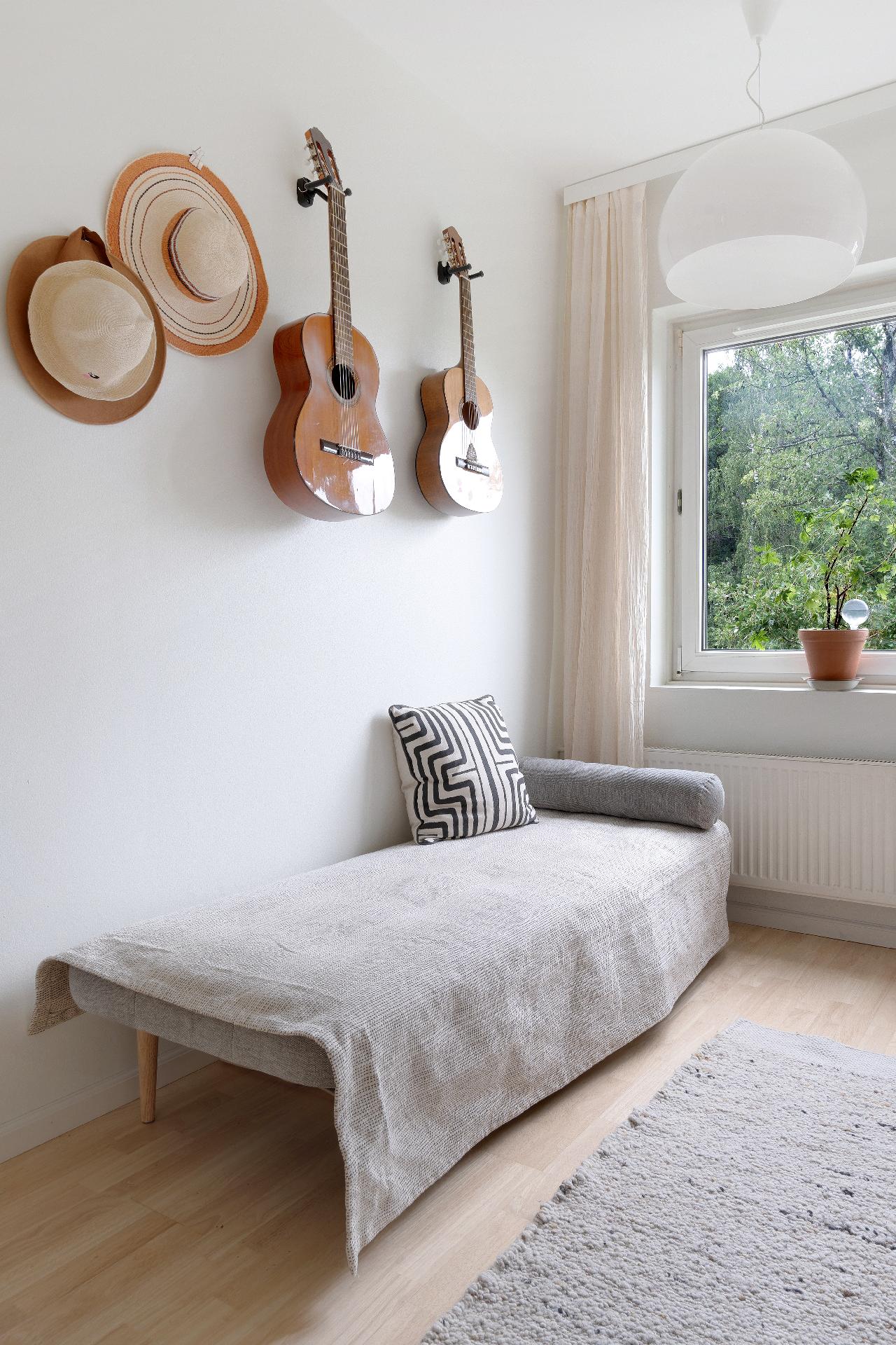 Männikkötie 11, Maunula, Helsinki