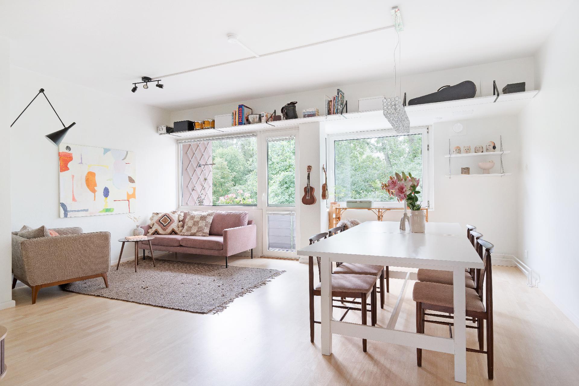 Männikkötie 11, Maunula, Helsinki