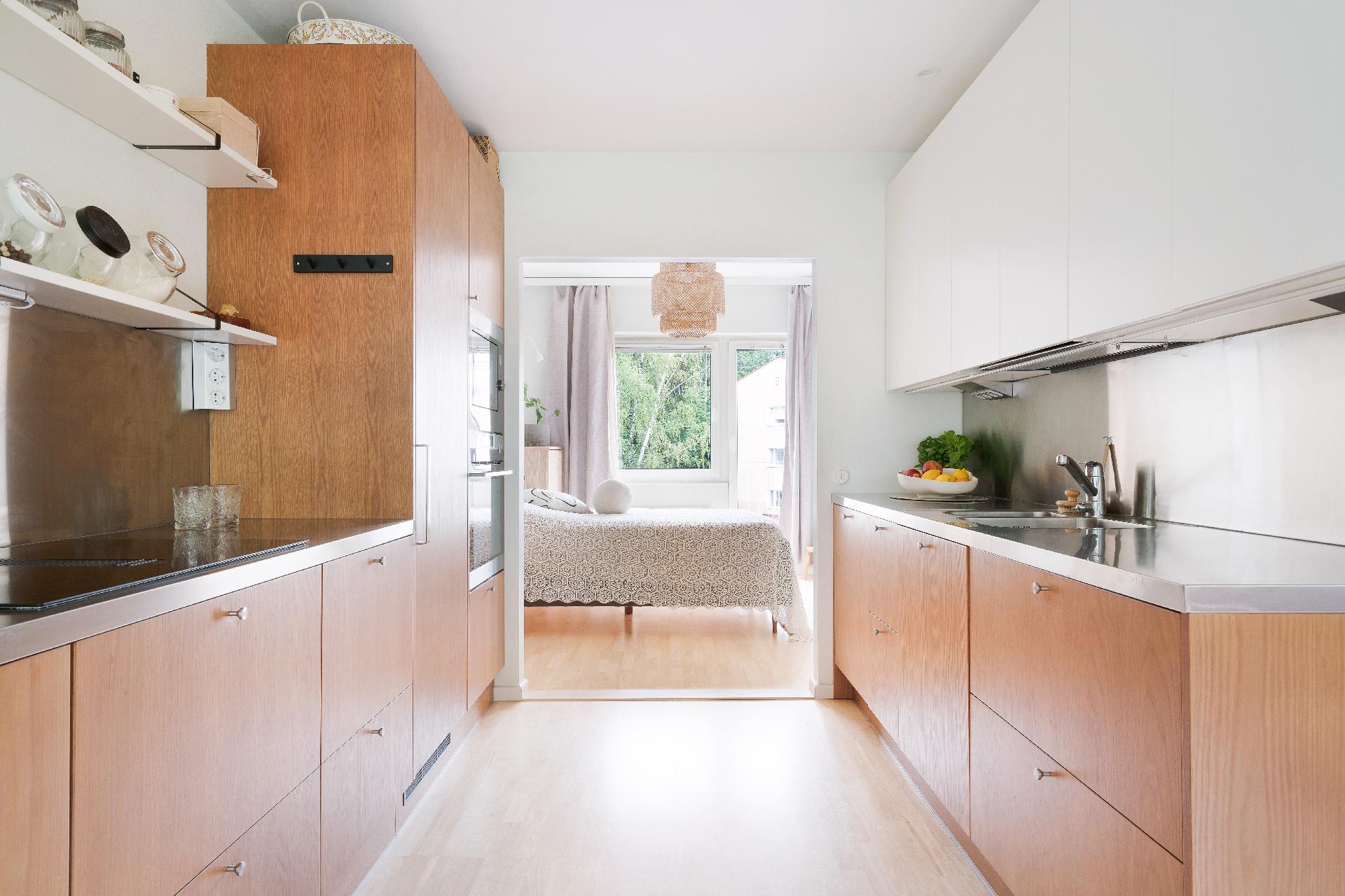 Männikkötie 11, Maunula, Helsinki