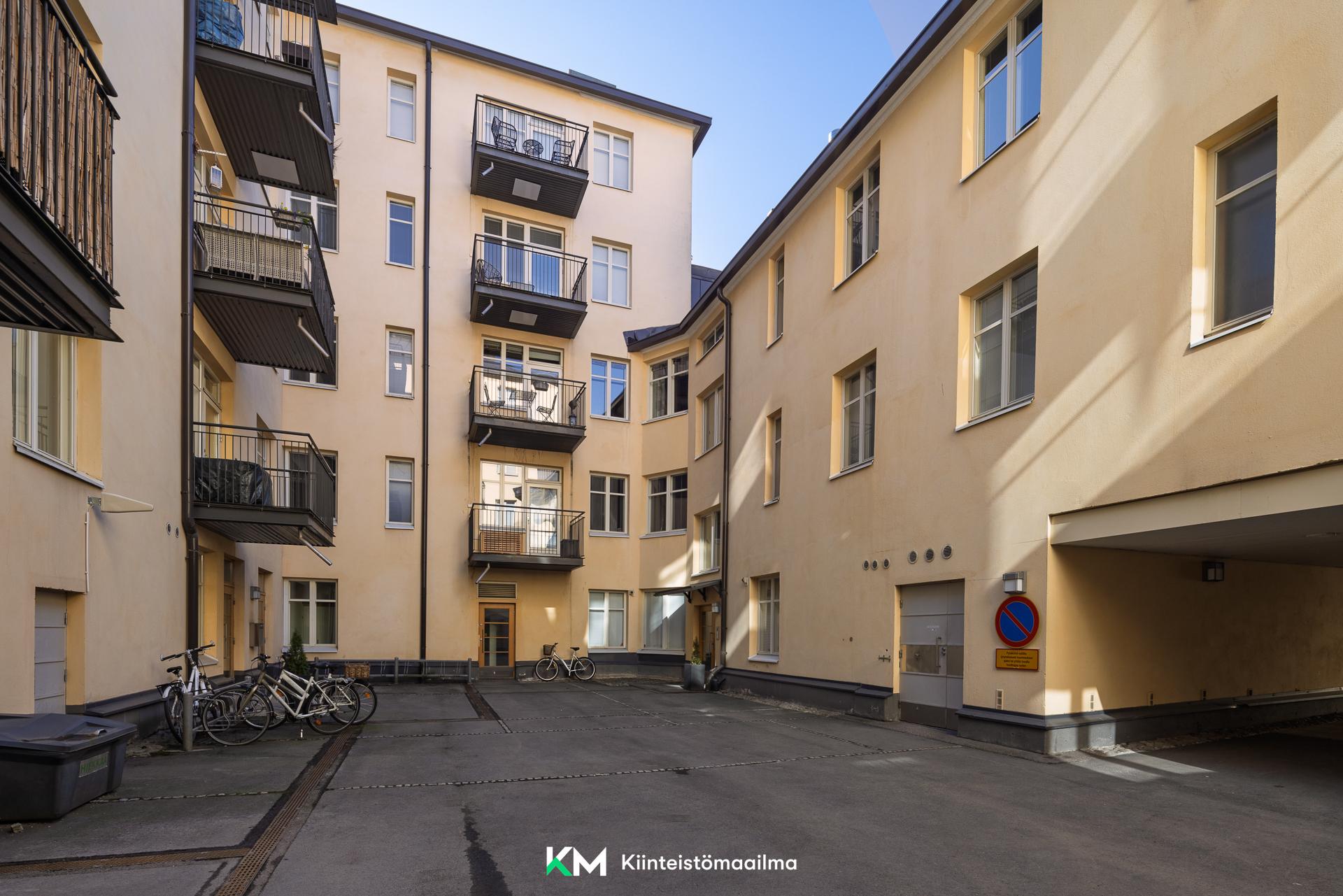 Lönnrotinkatu 21, Kamppi, Helsinki