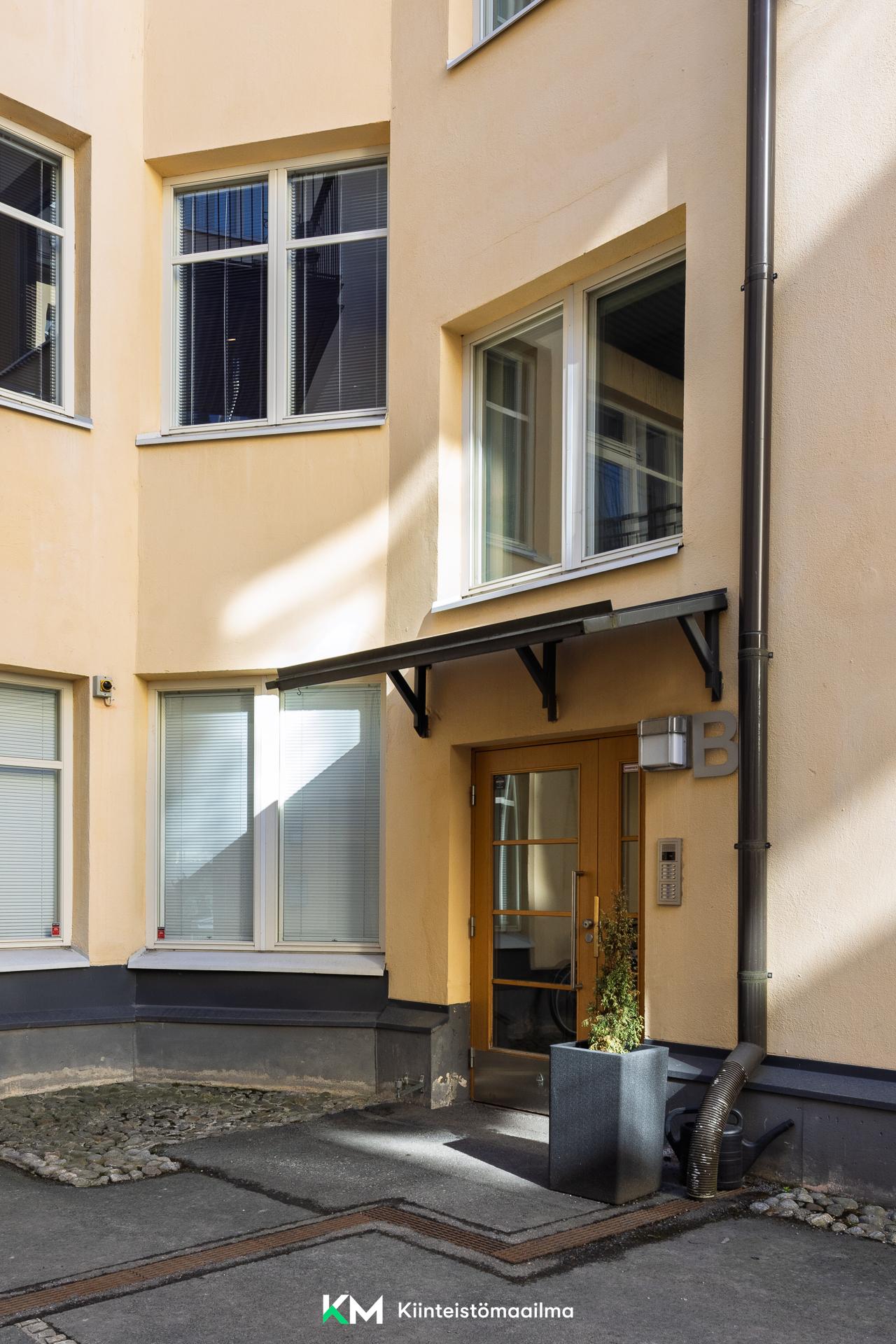 Lönnrotinkatu 21, Kamppi, Helsinki