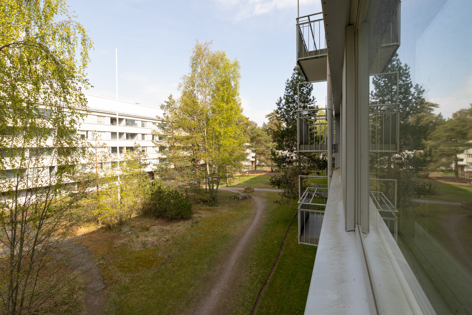 Näkymää ikkunoista