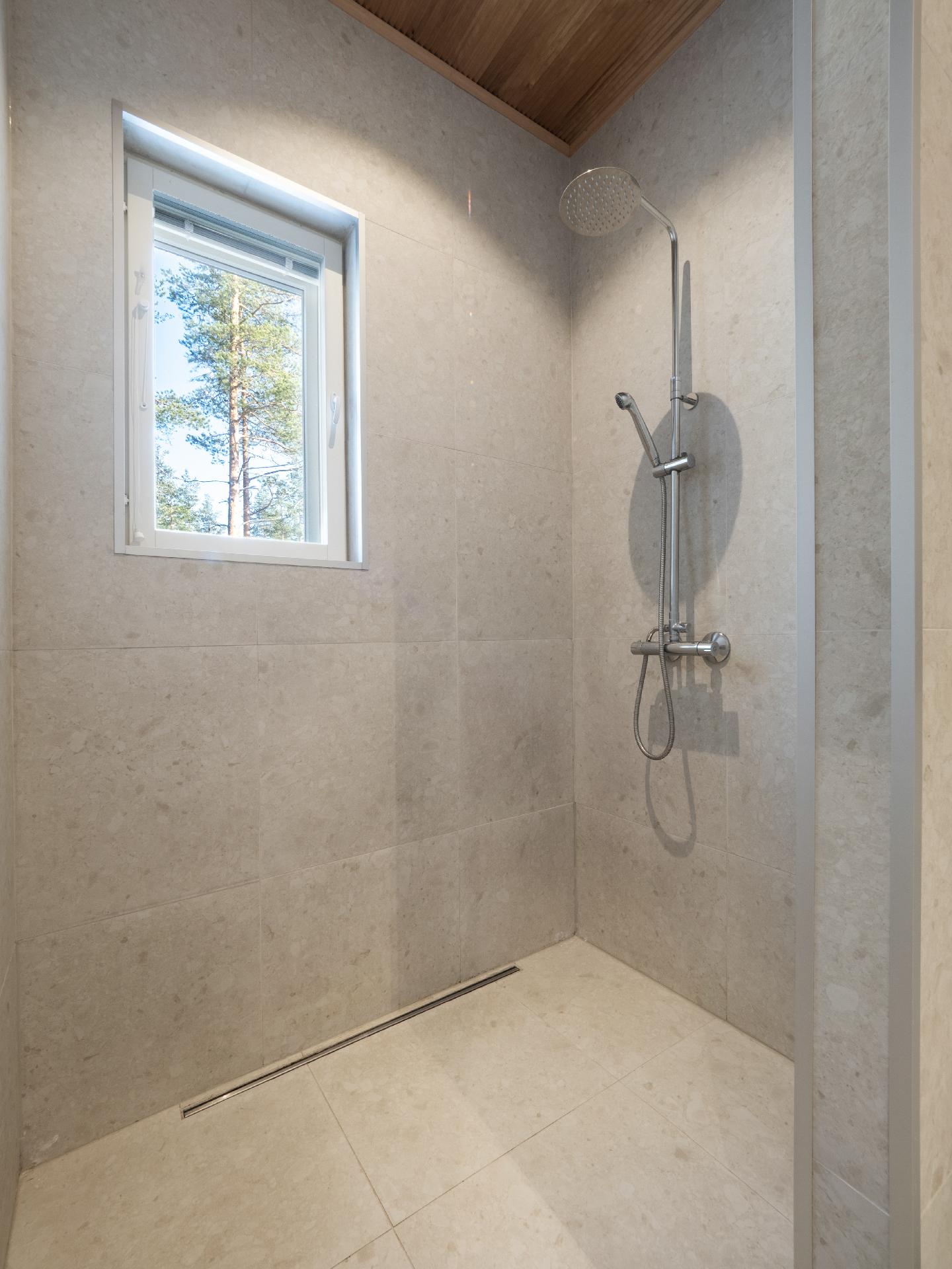 Eenokinlahdentie 19, Onttola, Kontiolahti