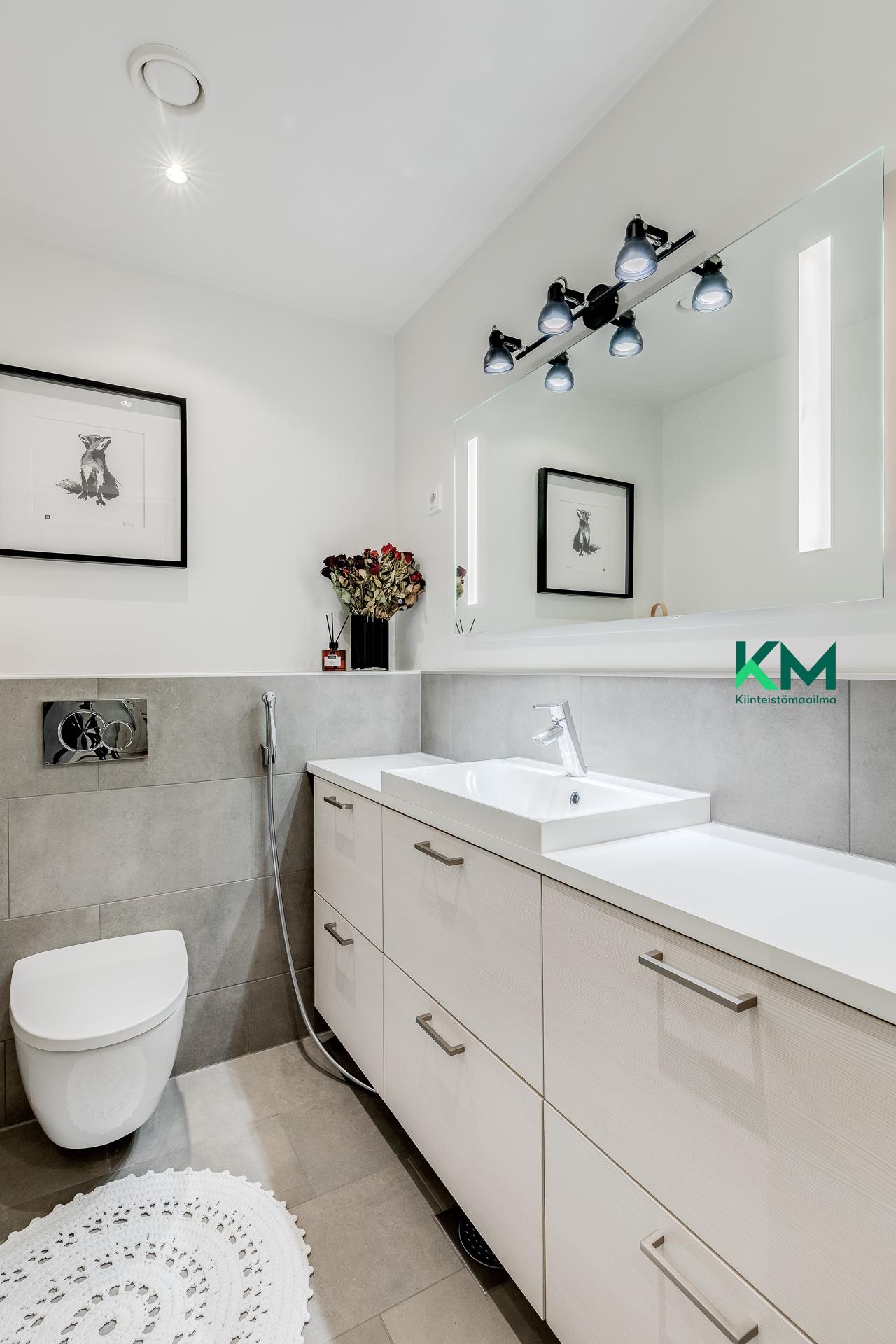 Välitalontie 20, Länsi-Pakila, Helsinki