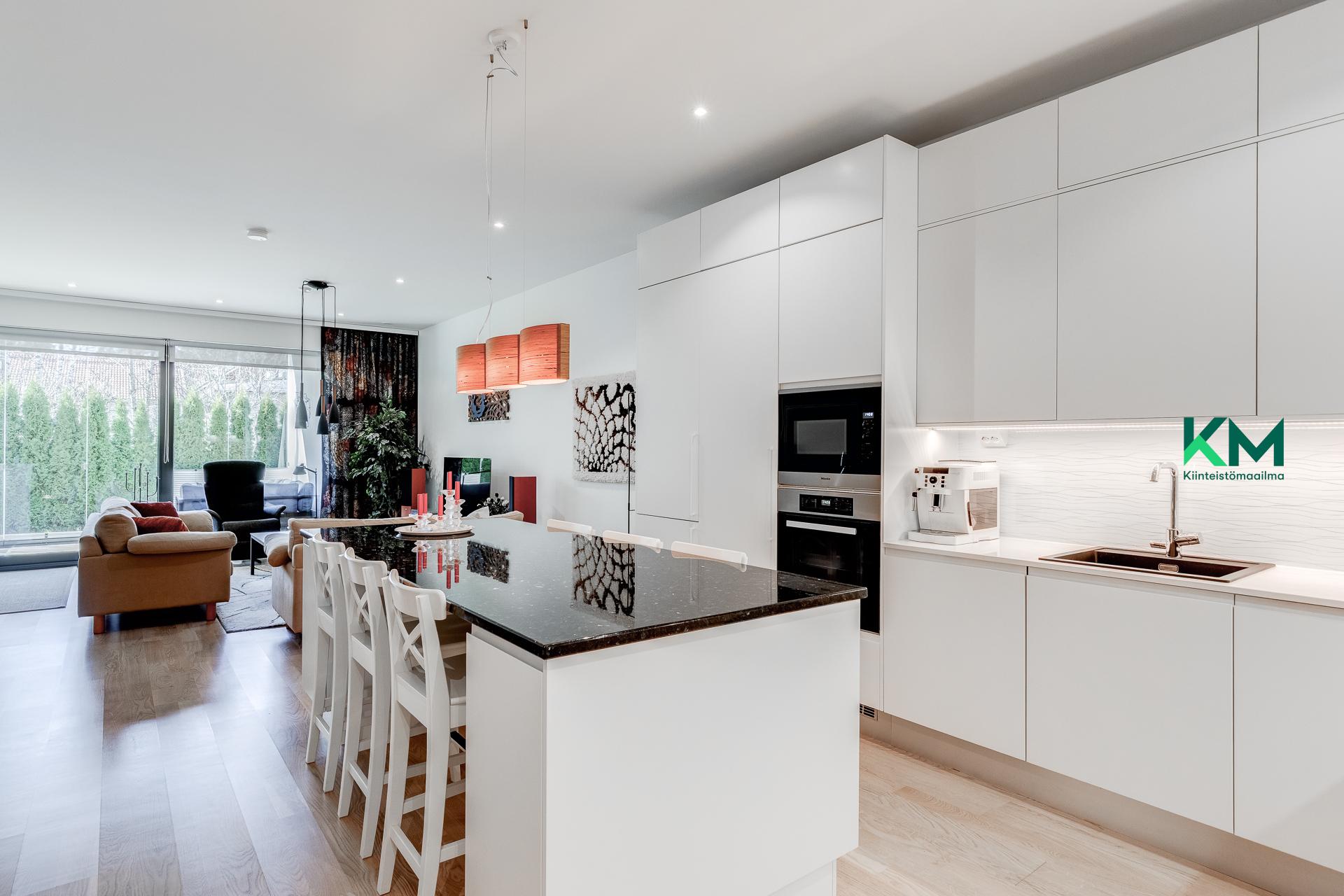 Välitalontie 20, Länsi-Pakila, Helsinki