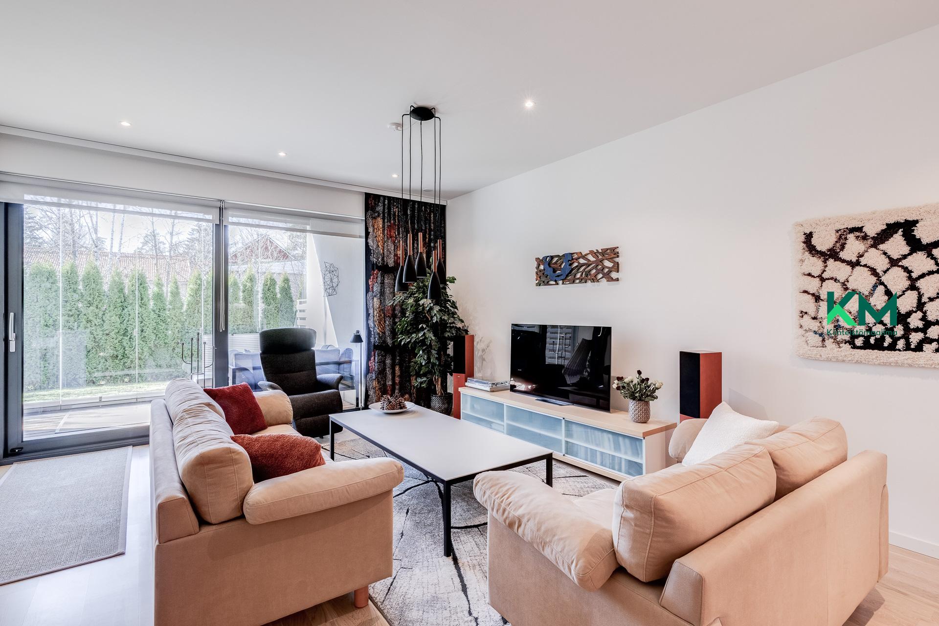 Välitalontie 20, Länsi-Pakila, Helsinki