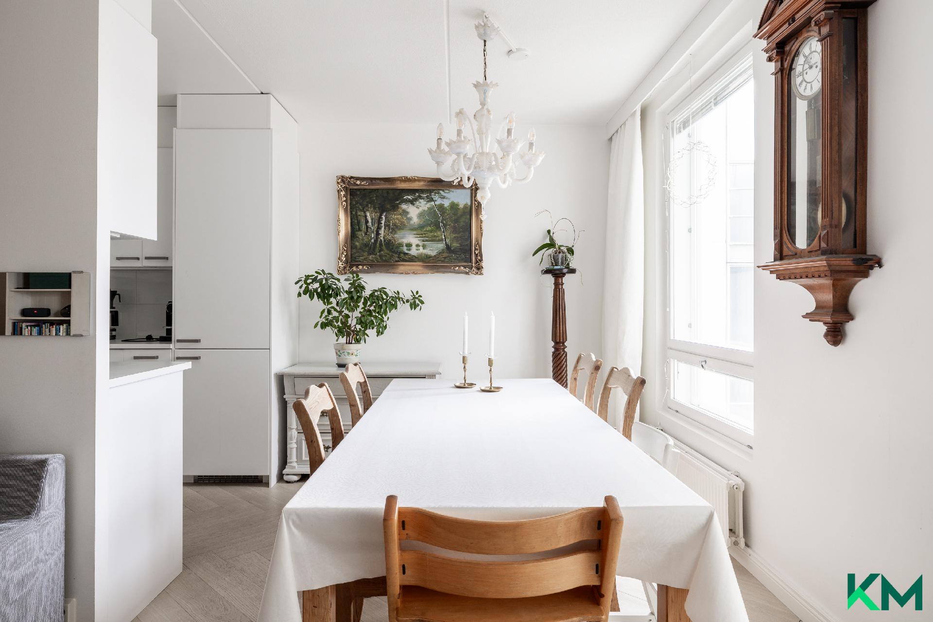 Hiekkalaiturintie 3, Kallahti, Helsinki