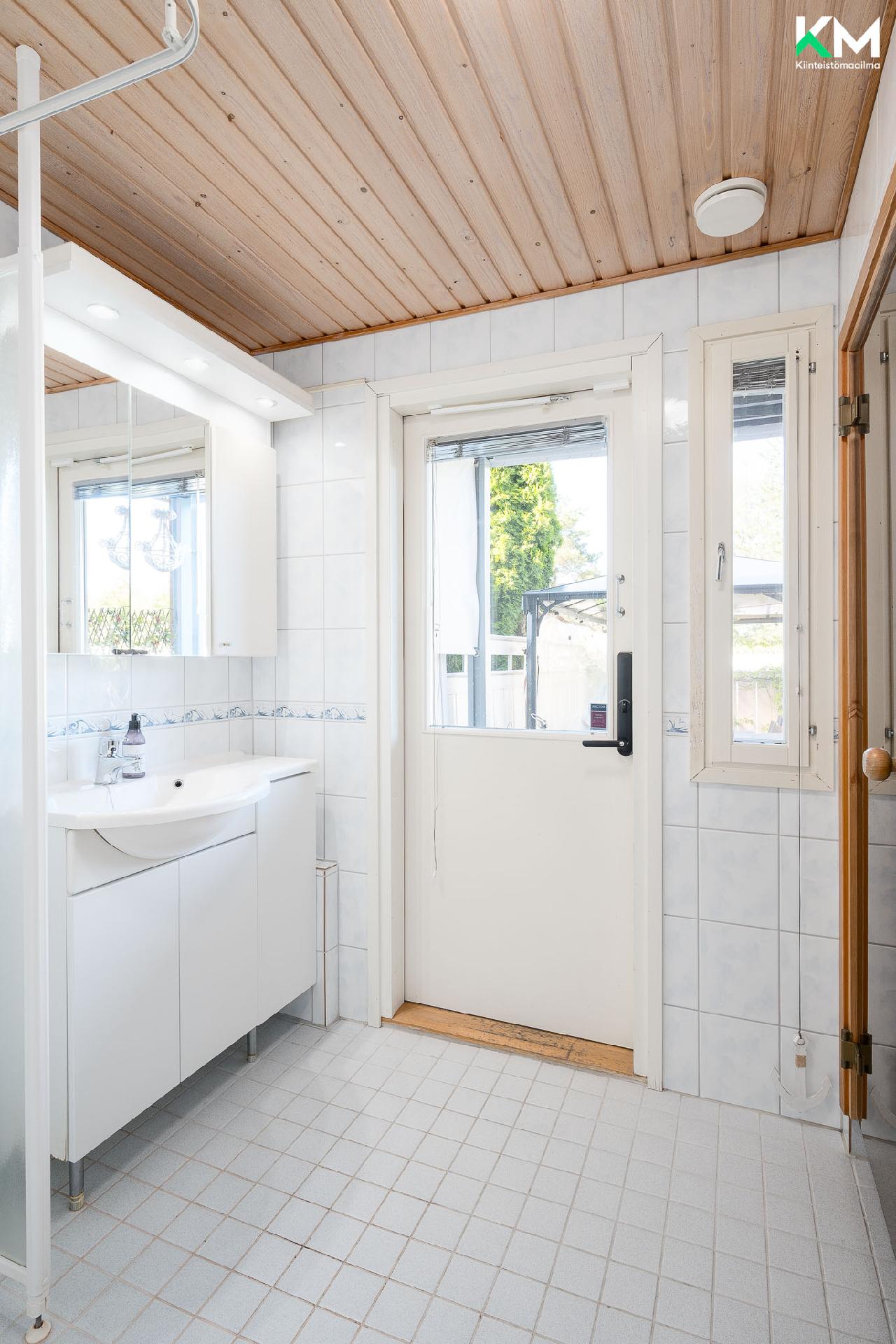 Yliskallionkuja 1, Olari, Espoo