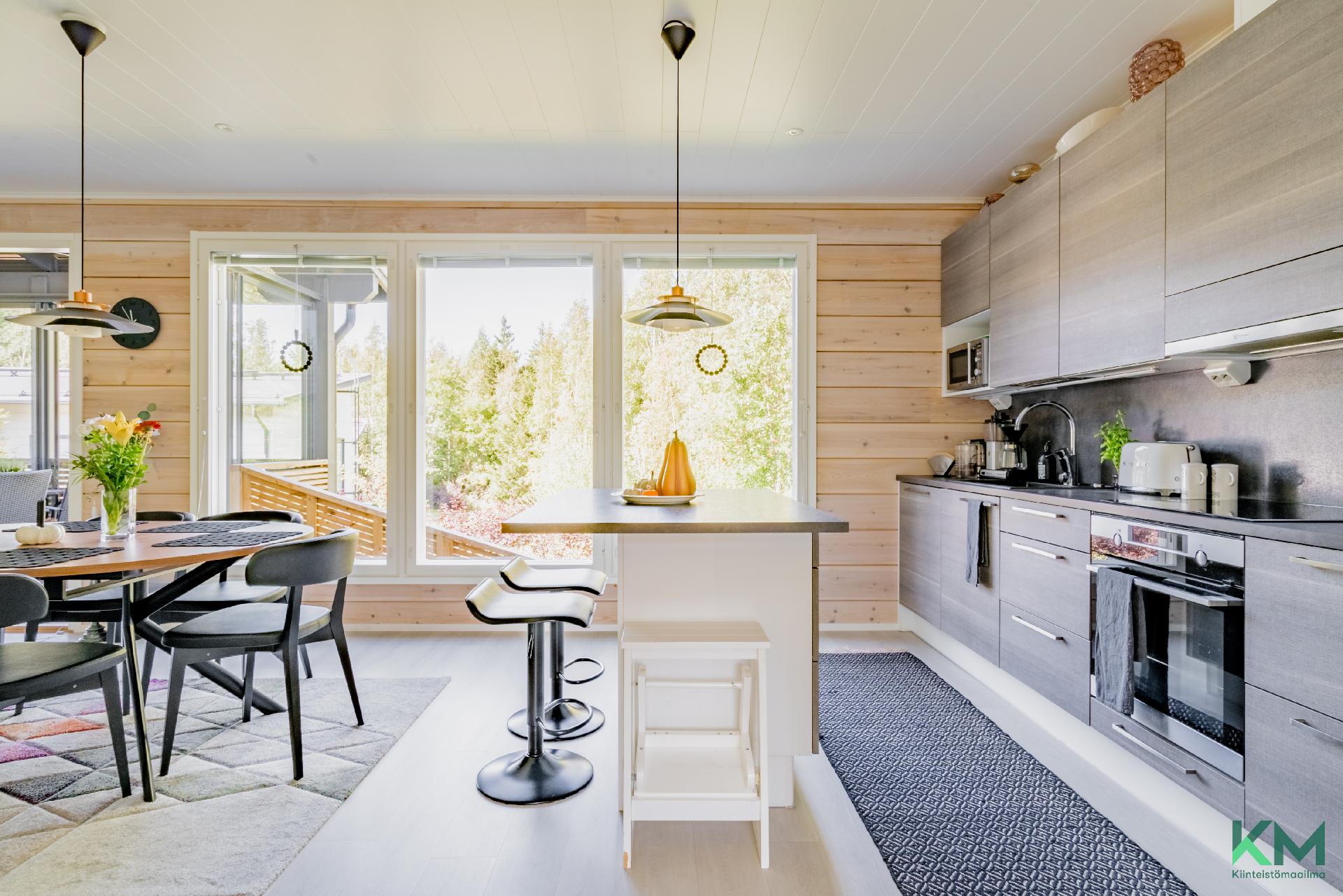 Palomäentie 3, Landbo, Helsinki