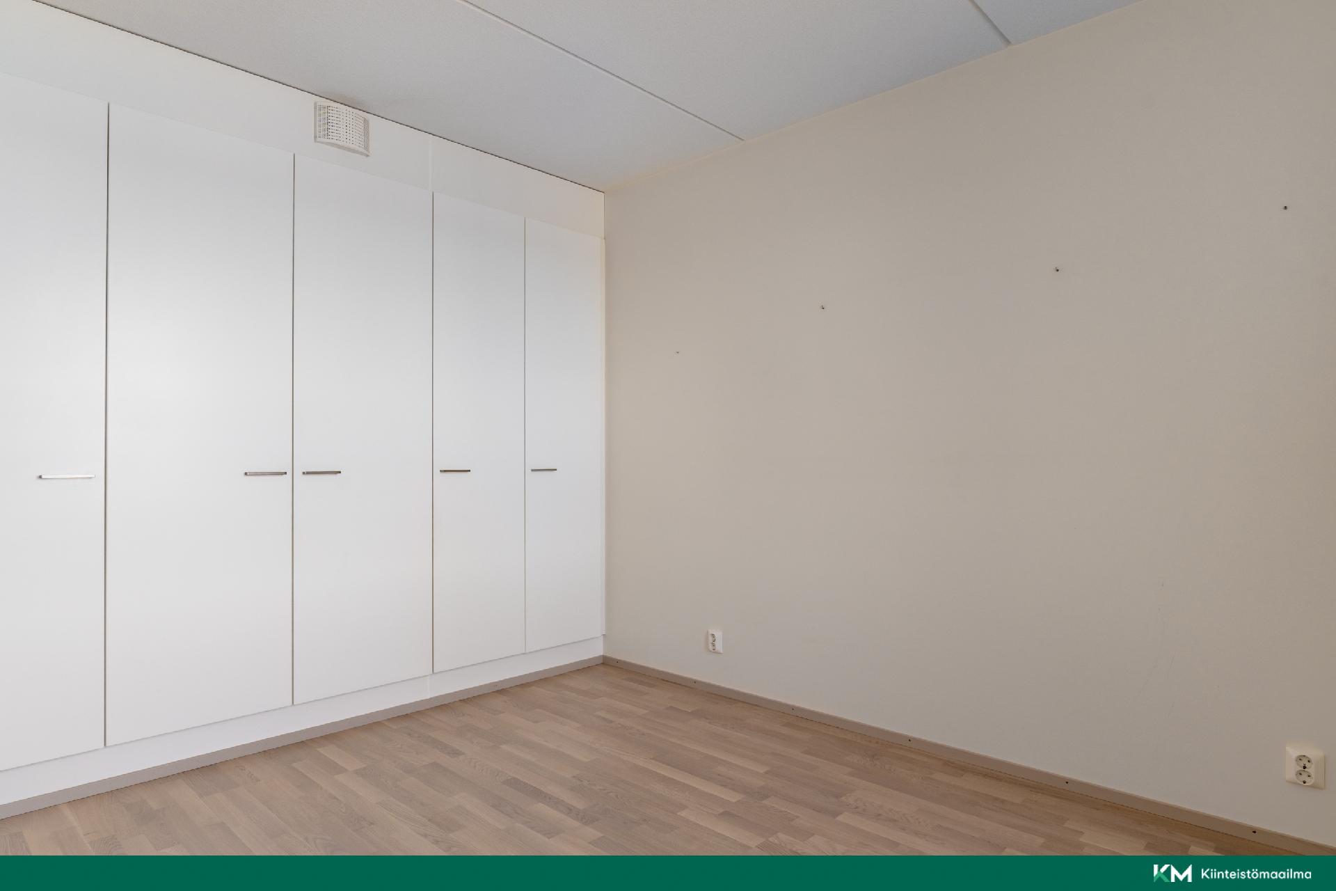 Leinikkitie 13, Hiekkaharju, Vantaa