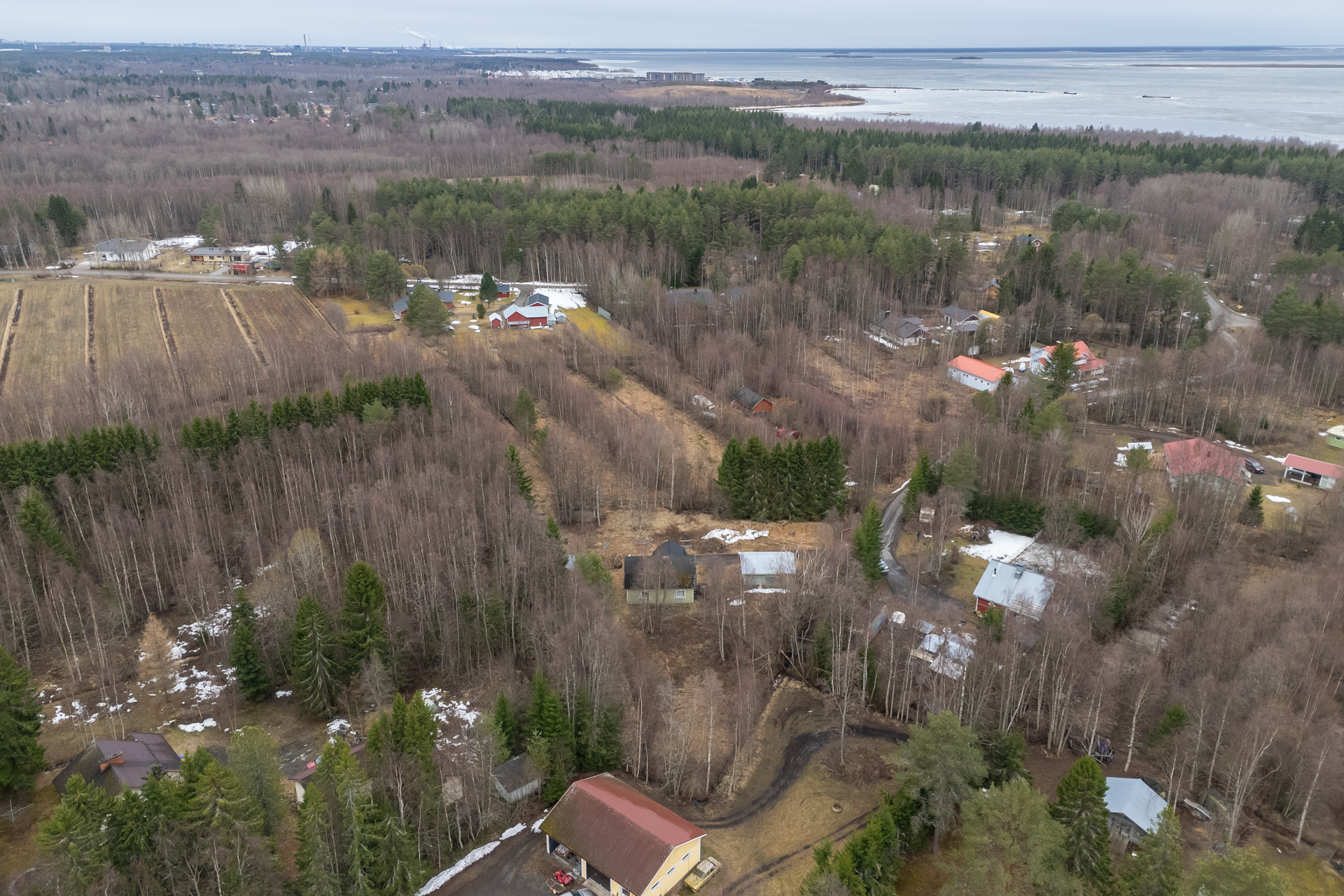 Holstintie 20, Kello, Oulu